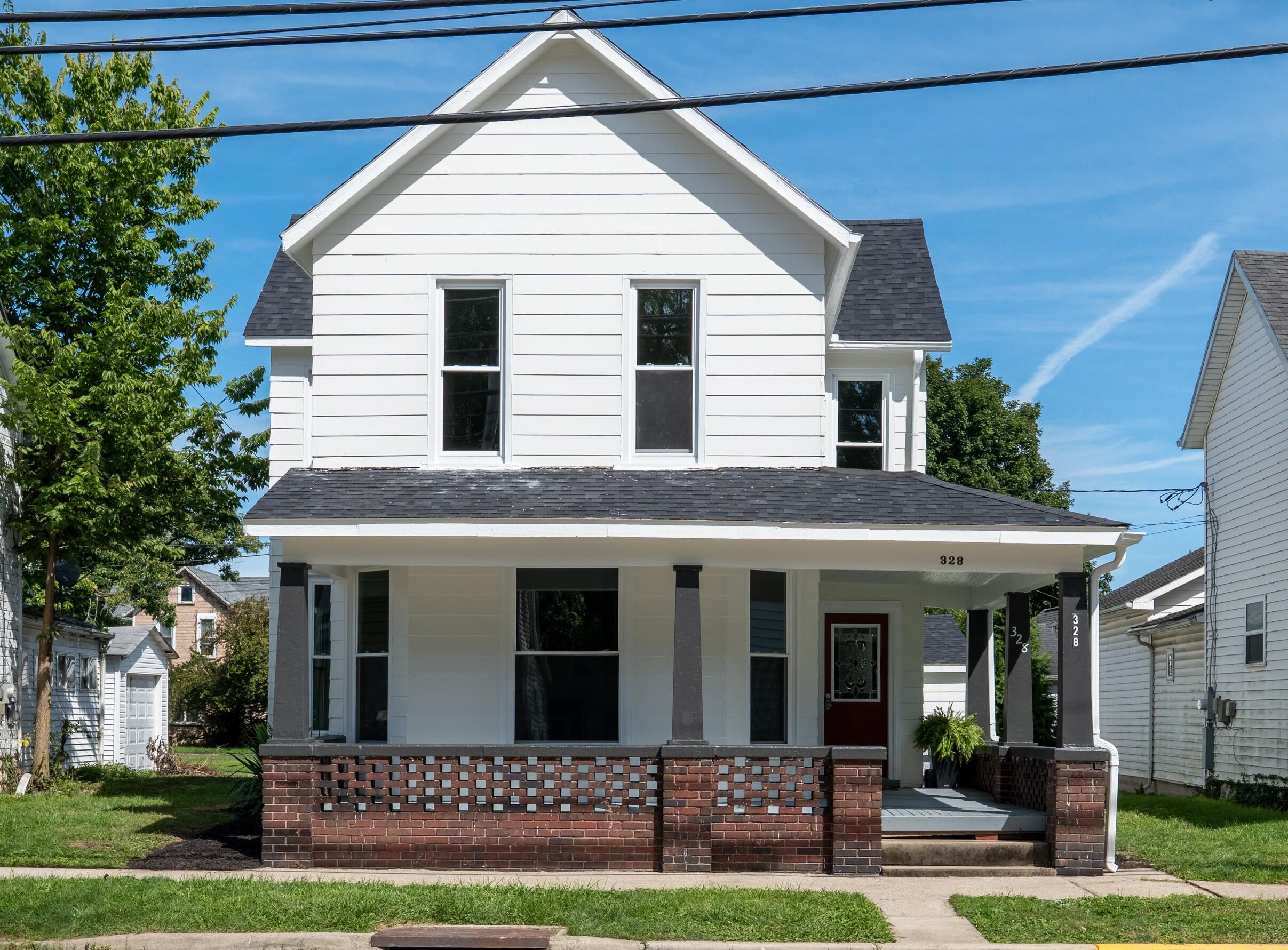 328 S Walnut Avenue Property Photo 1