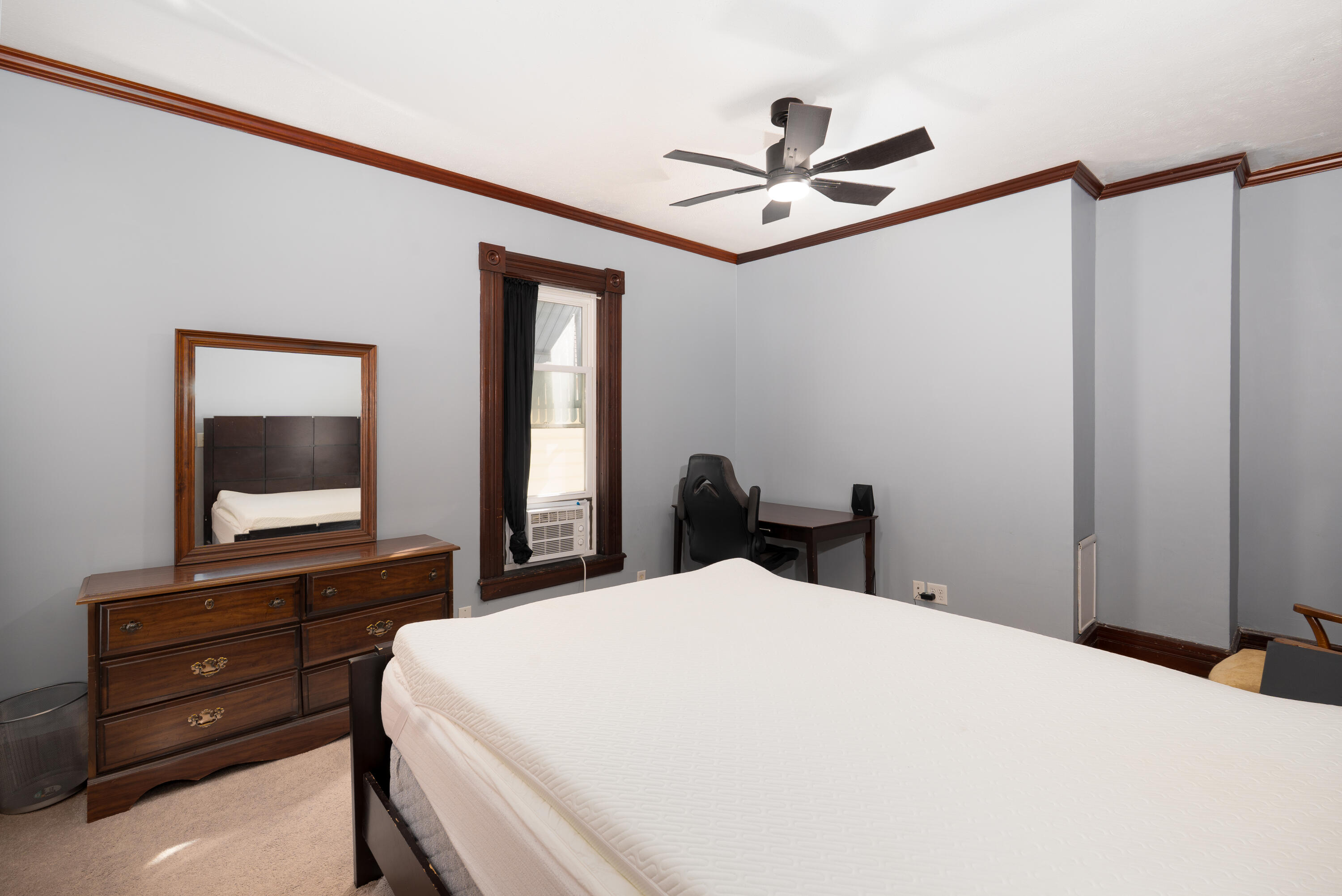 409 S Ohio Avenue Property Photo 11