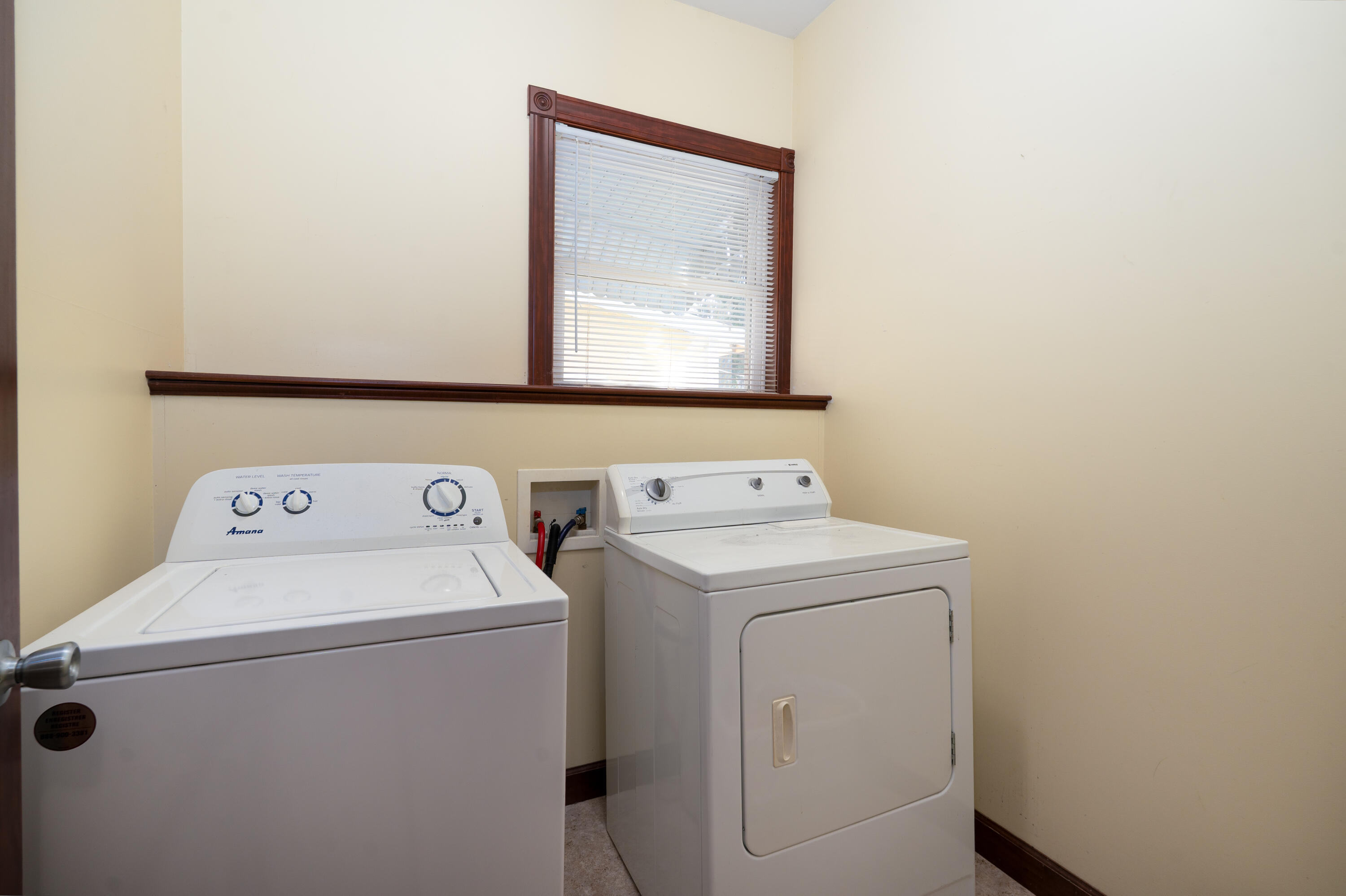 409 S Ohio Avenue Property Photo 18