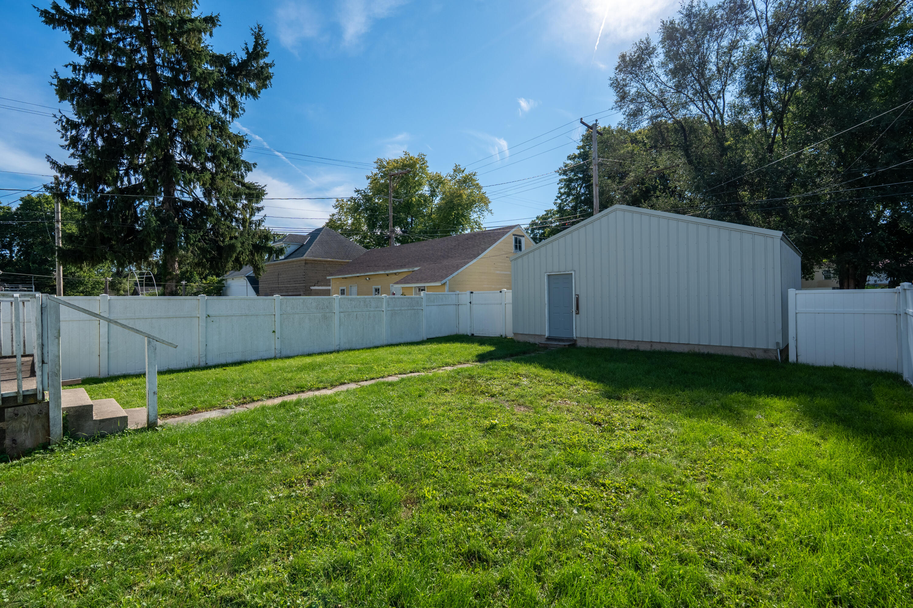 409 S Ohio Avenue Property Photo 20