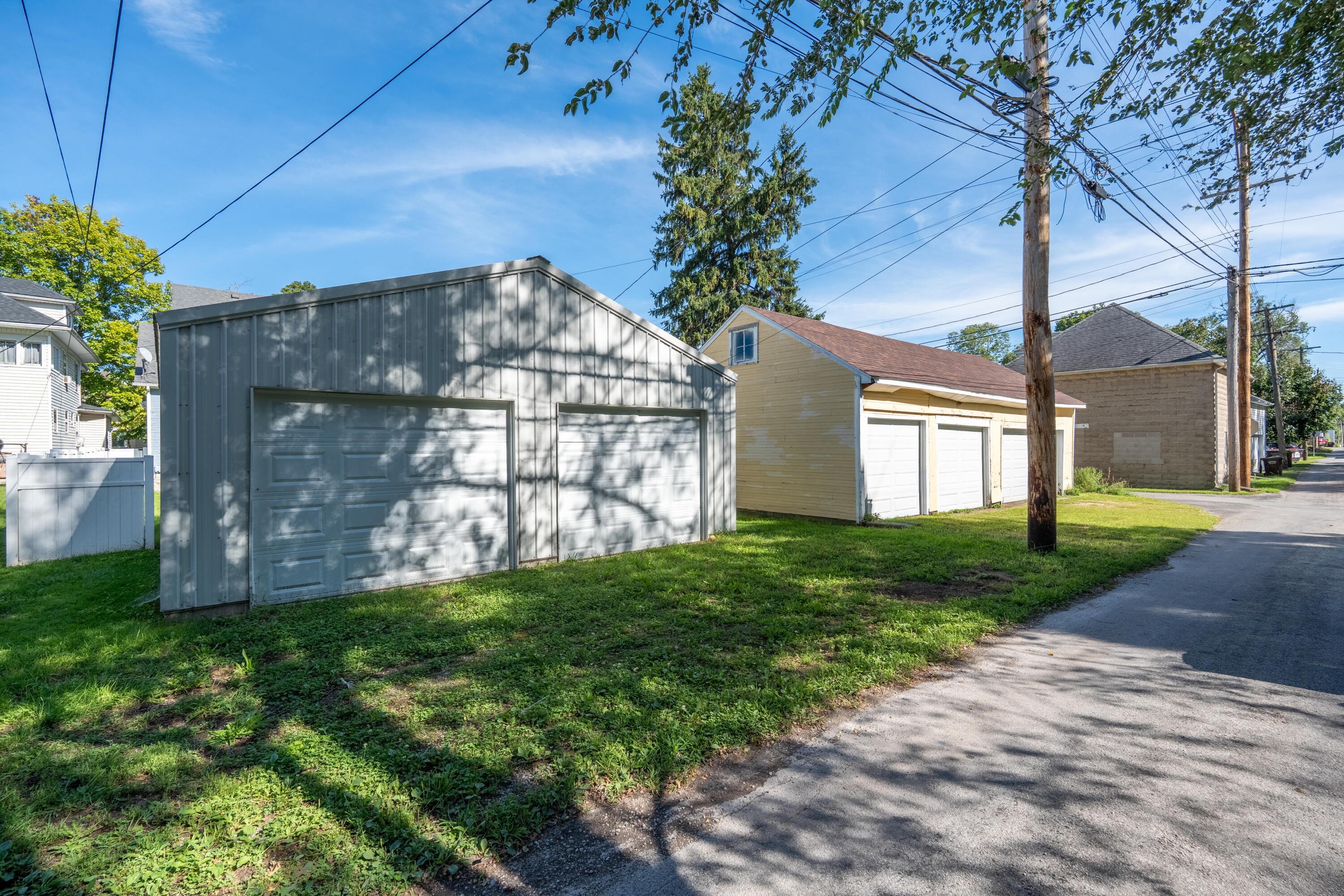 409 S Ohio Avenue Property Photo 22