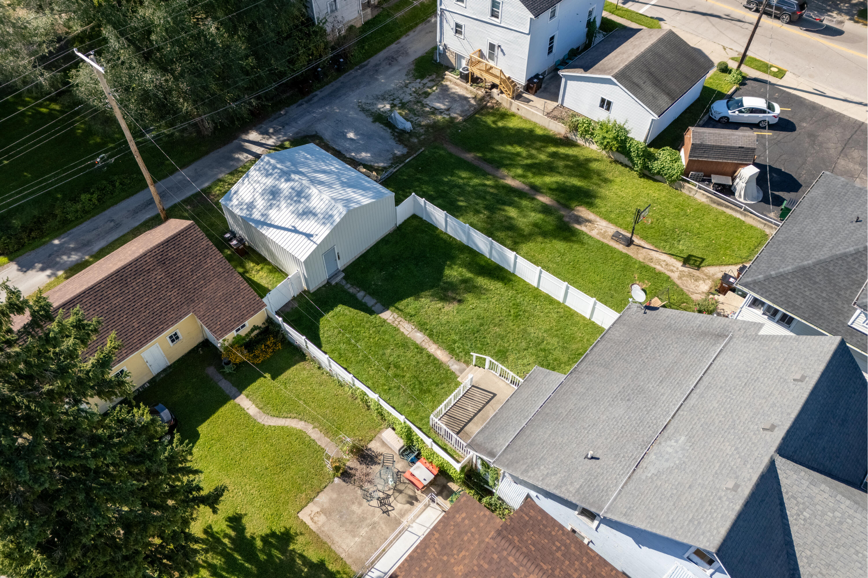 409 S Ohio Avenue Property Photo 24