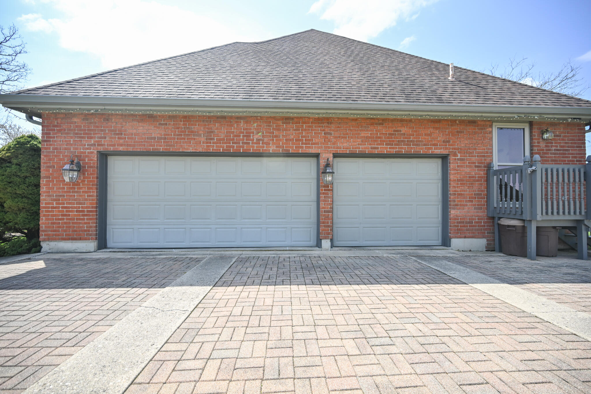 2633 Sugar Tree Trail Property Photo 2