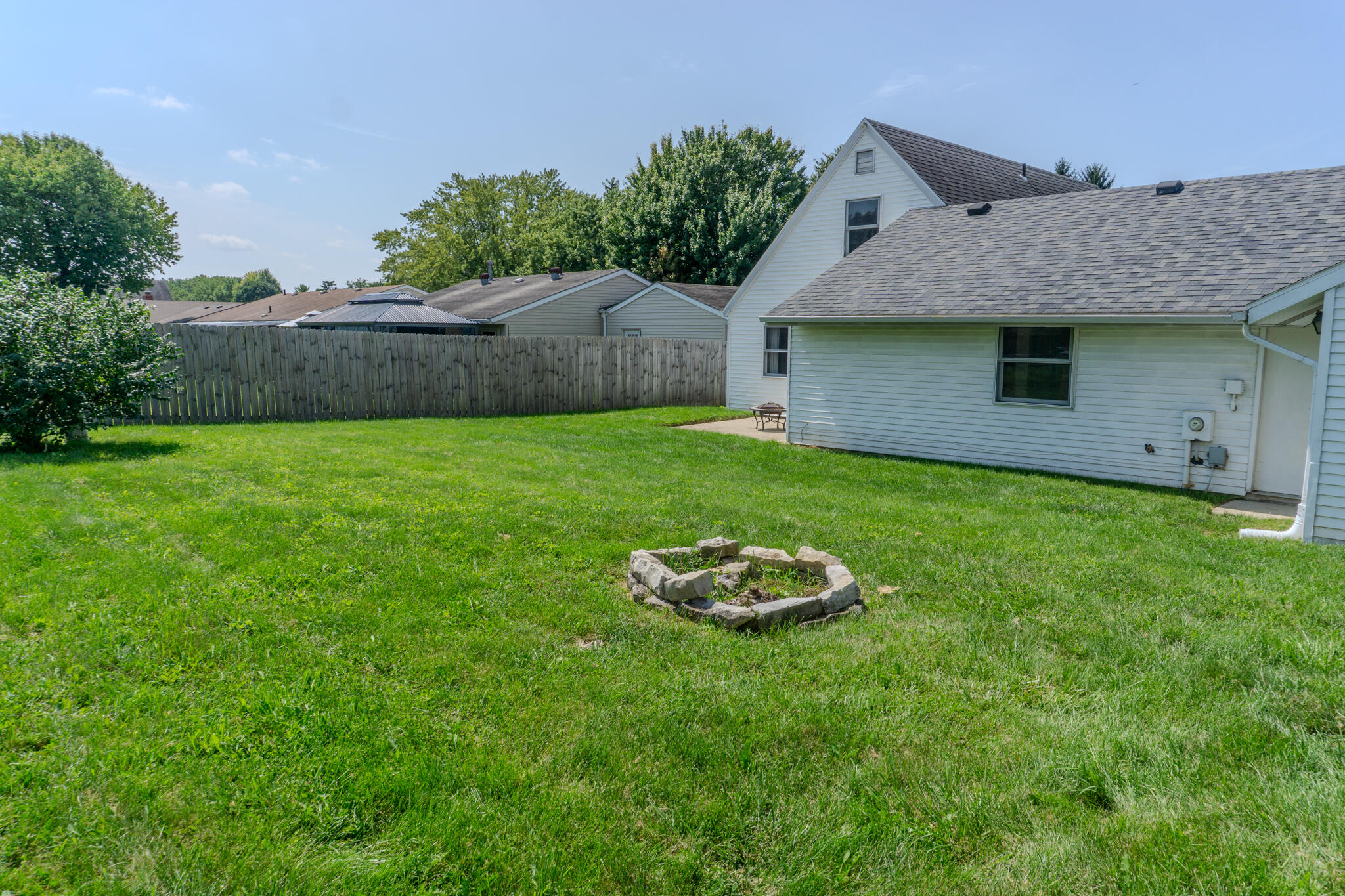 2802 Seymour Lane Property Photo 34