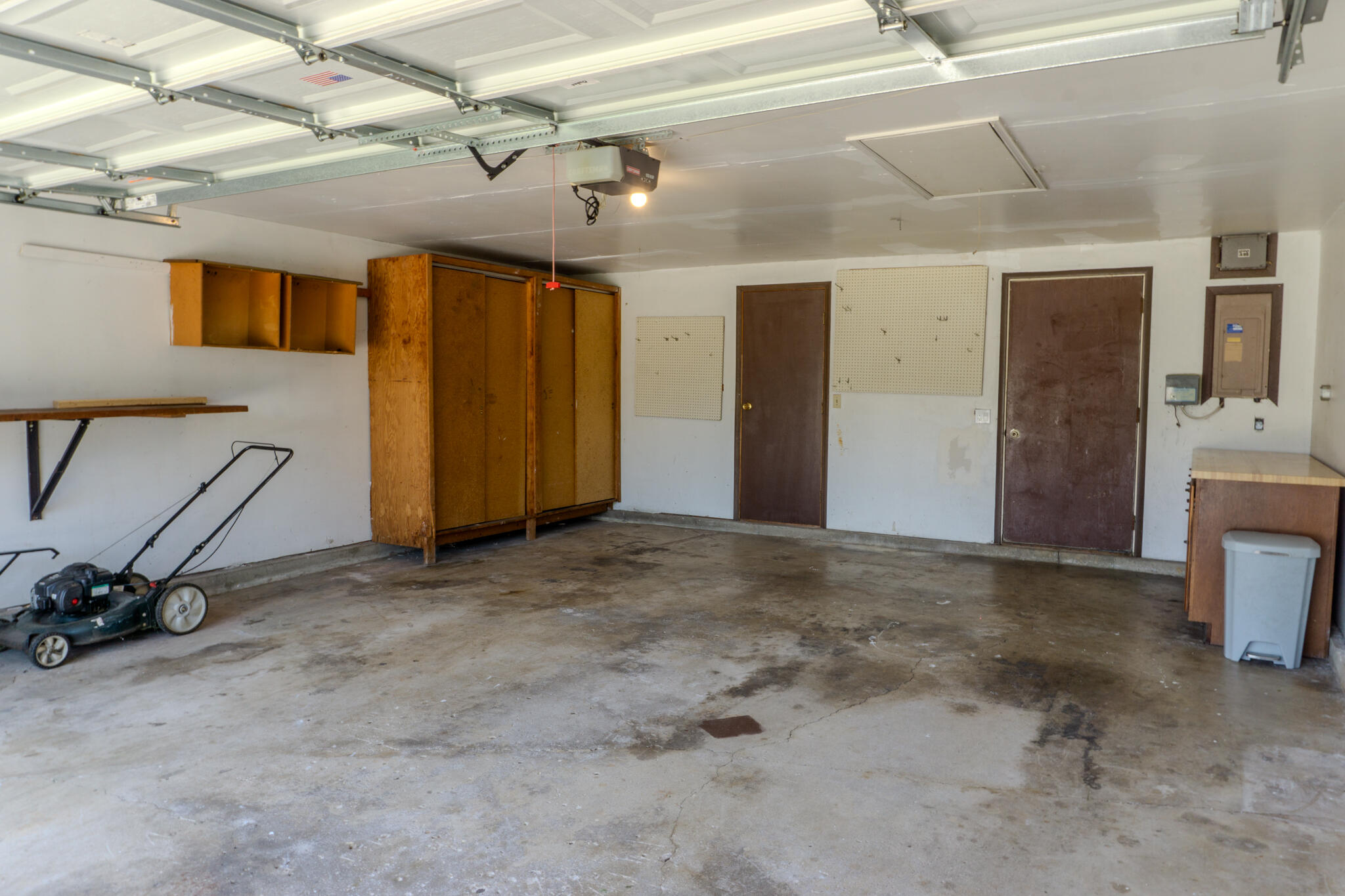 2802 Seymour Lane Property Photo 40