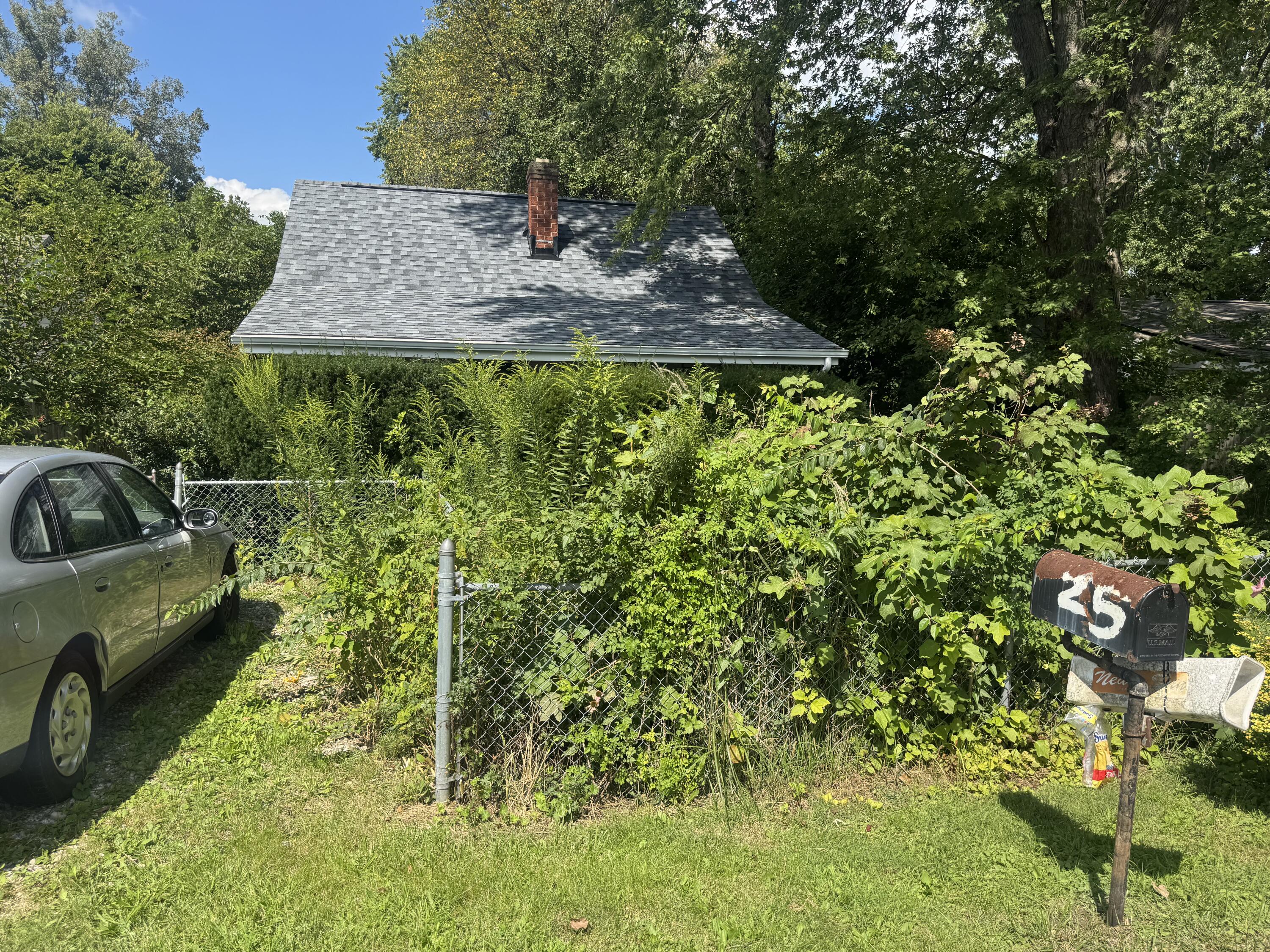 25 E Cedar Road Property Photo 2