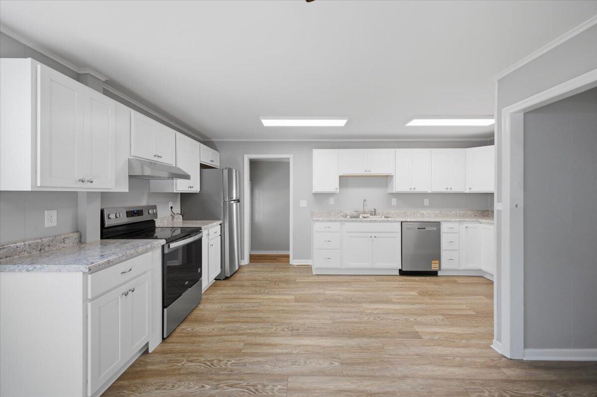 344 State Street Property Photo 23