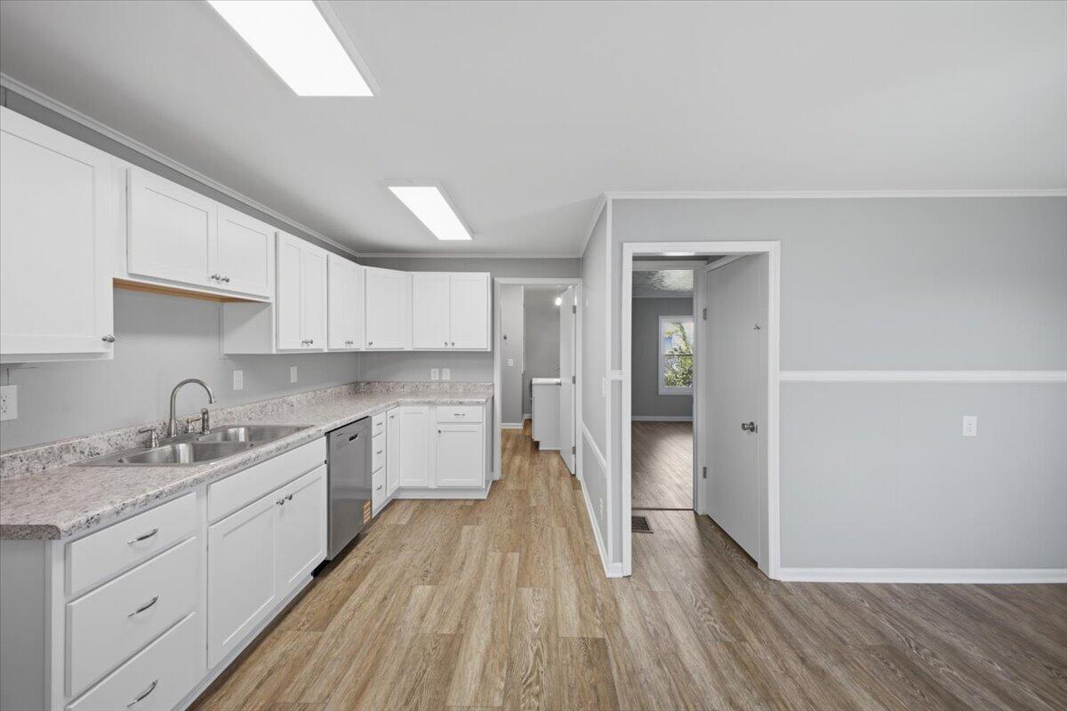344 State Street Property Photo 27