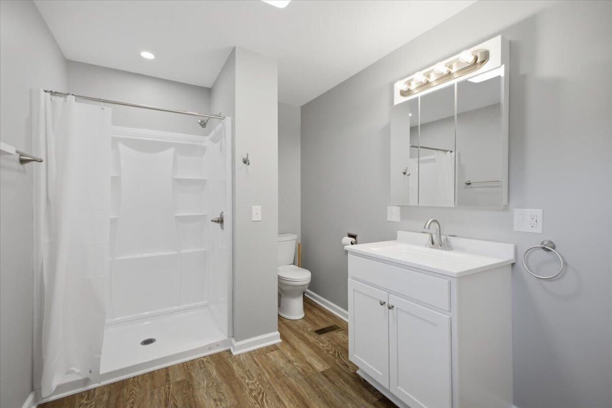 344 State Street Property Photo 32