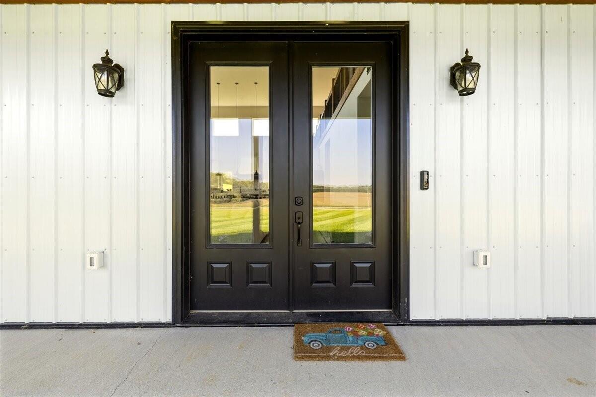 711 E Us 42 Property Photo 5
