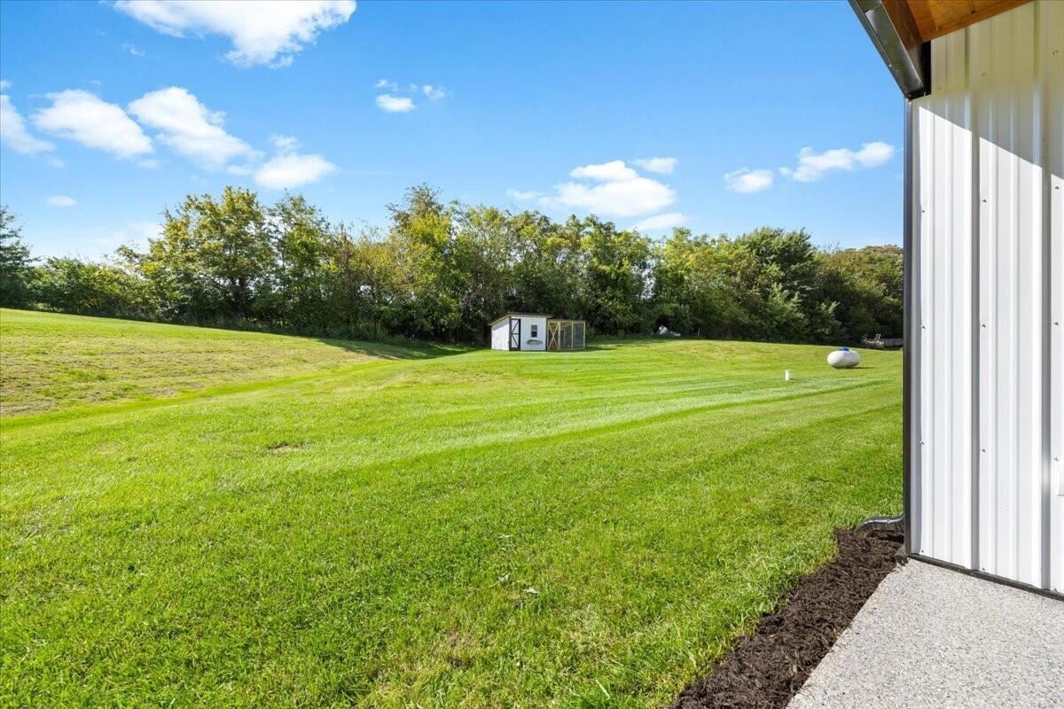711 E Us 42 Property Photo 51