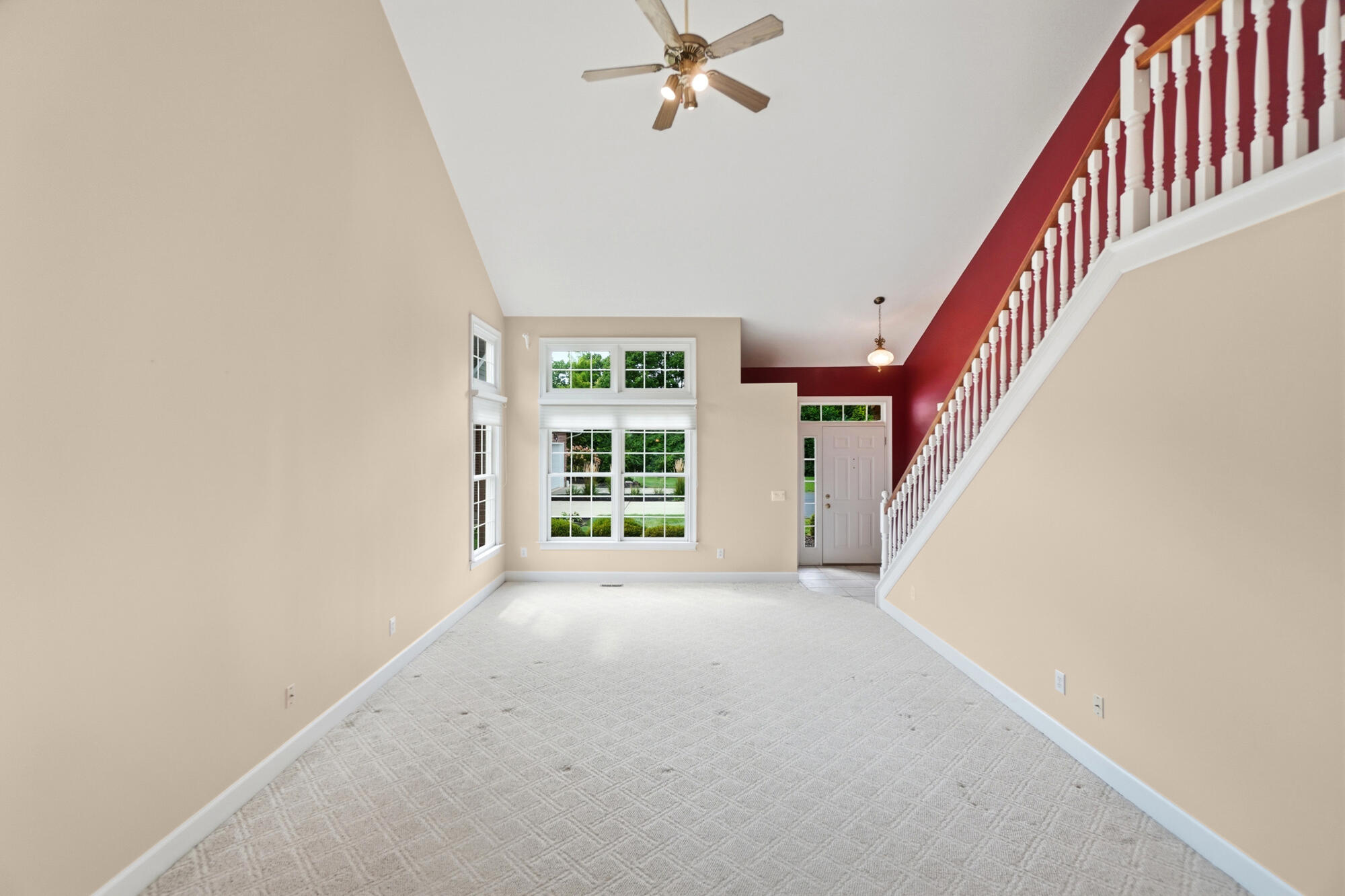 2091 Waterfall Lane Property Photo 8