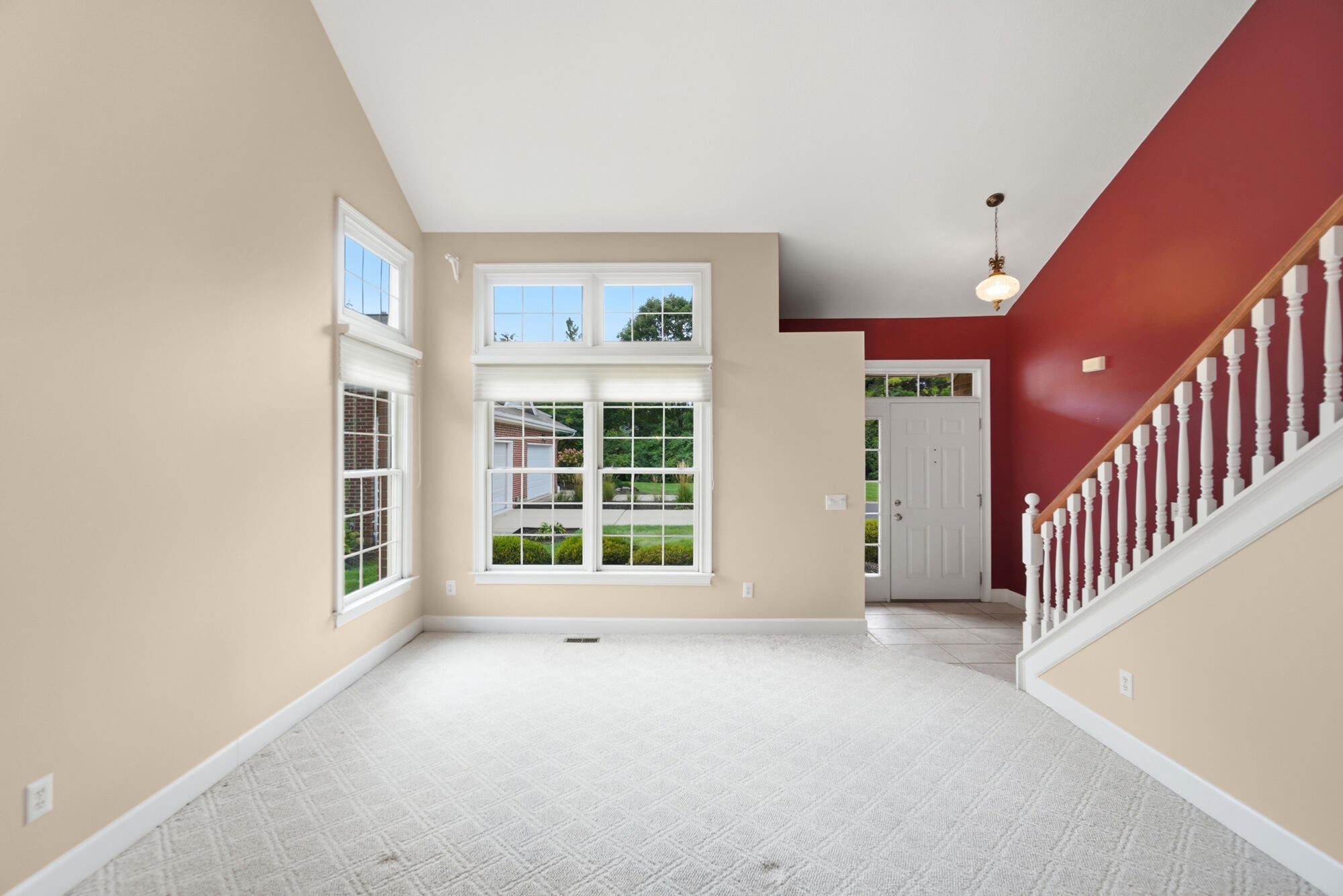 2091 Waterfall Lane Property Photo 11