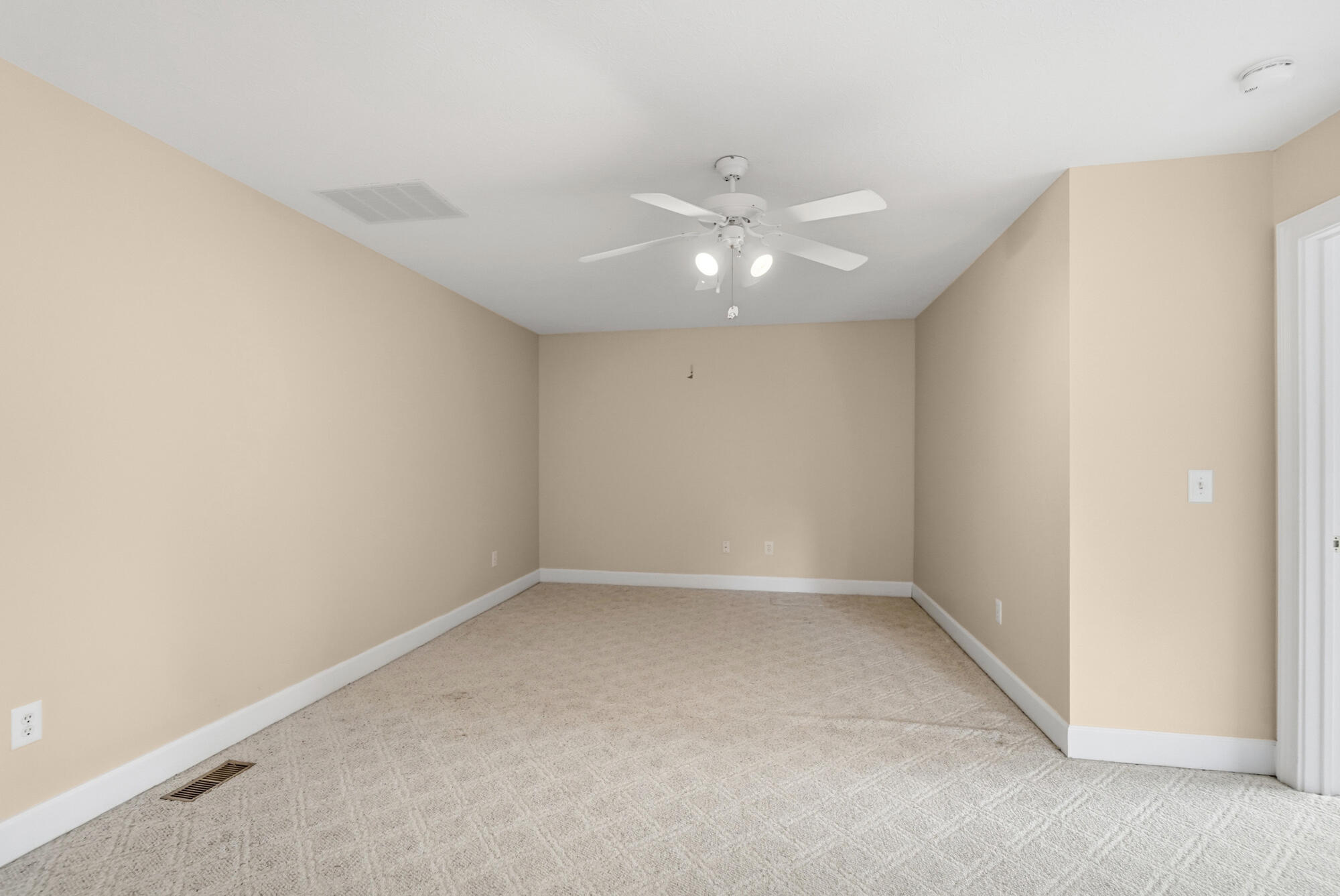 2091 Waterfall Lane Property Photo 42
