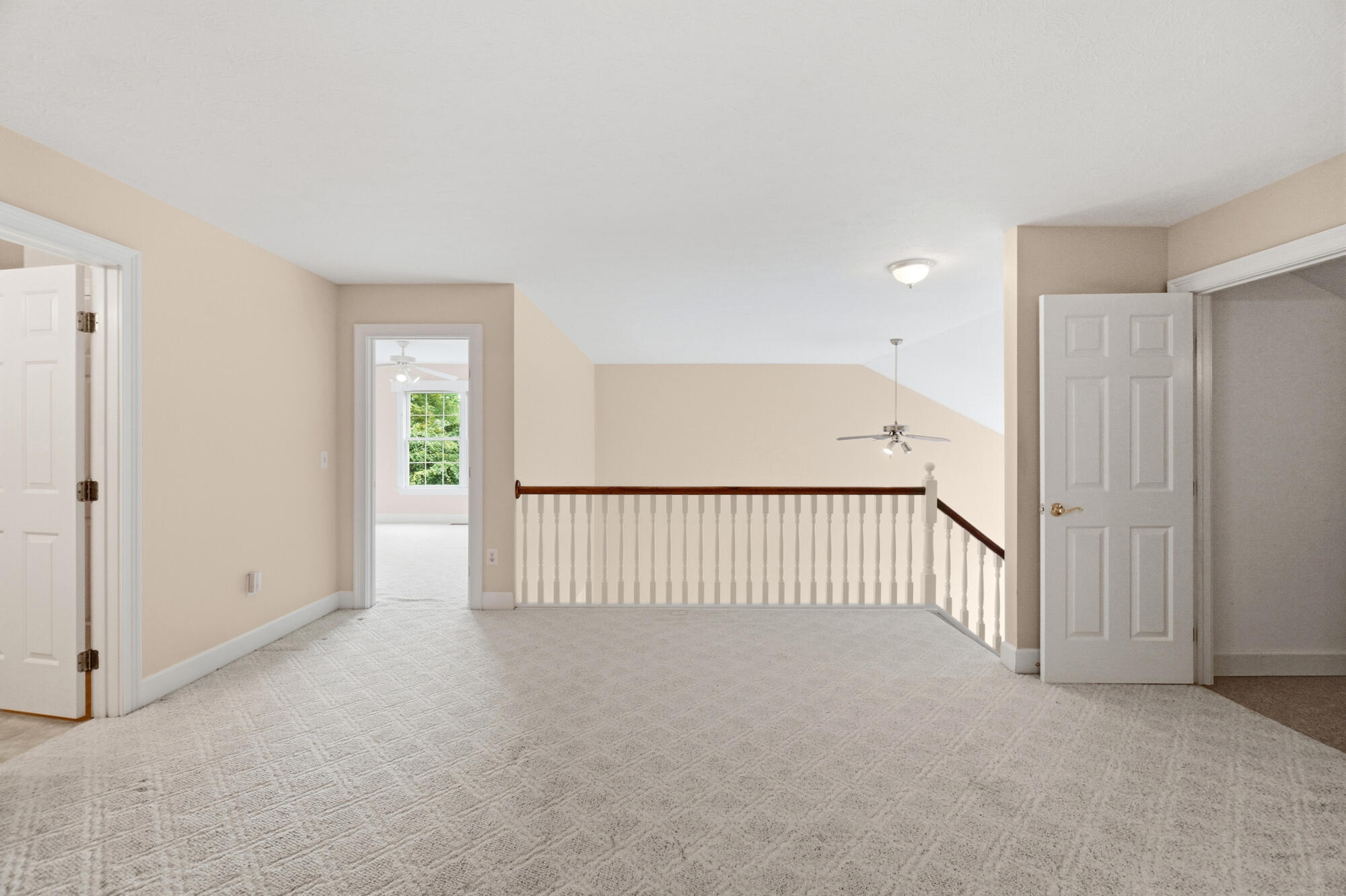 2091 Waterfall Lane Property Photo 44