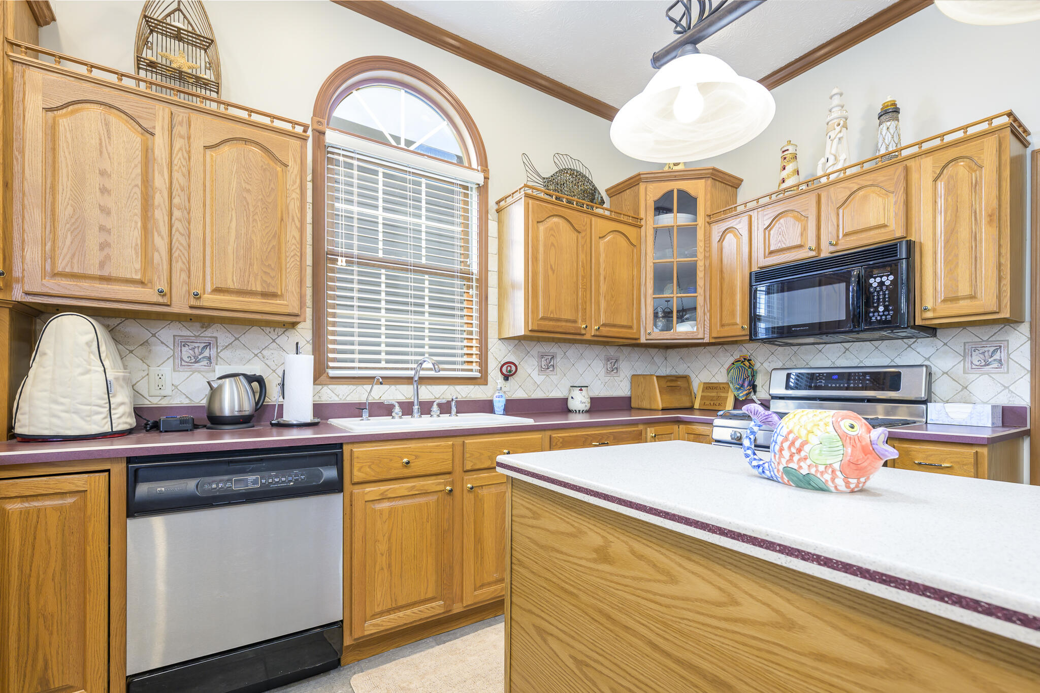 9281 Willow View Road Property Photo 17