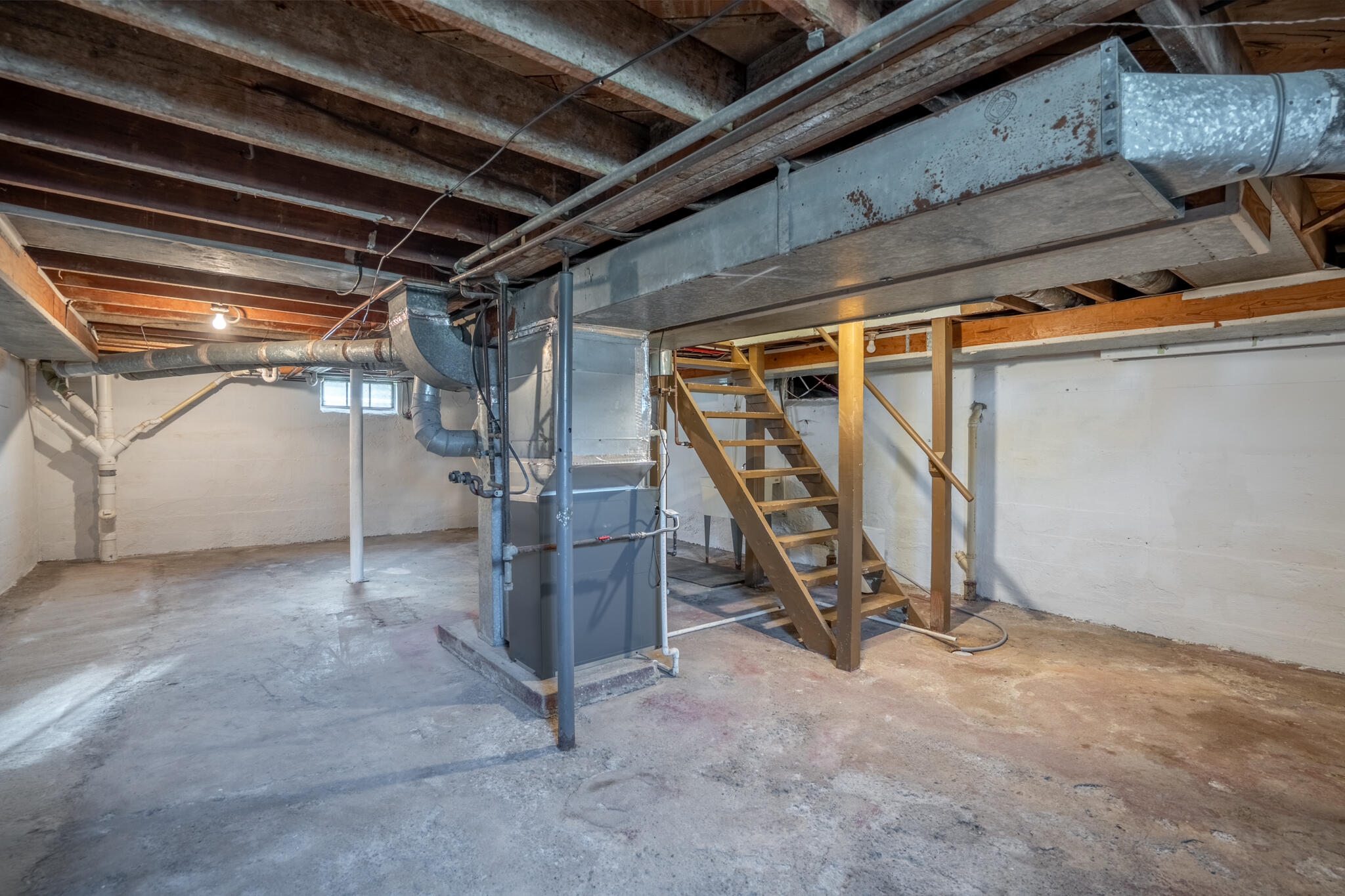 210 N Maple Avenue Property Photo 17
