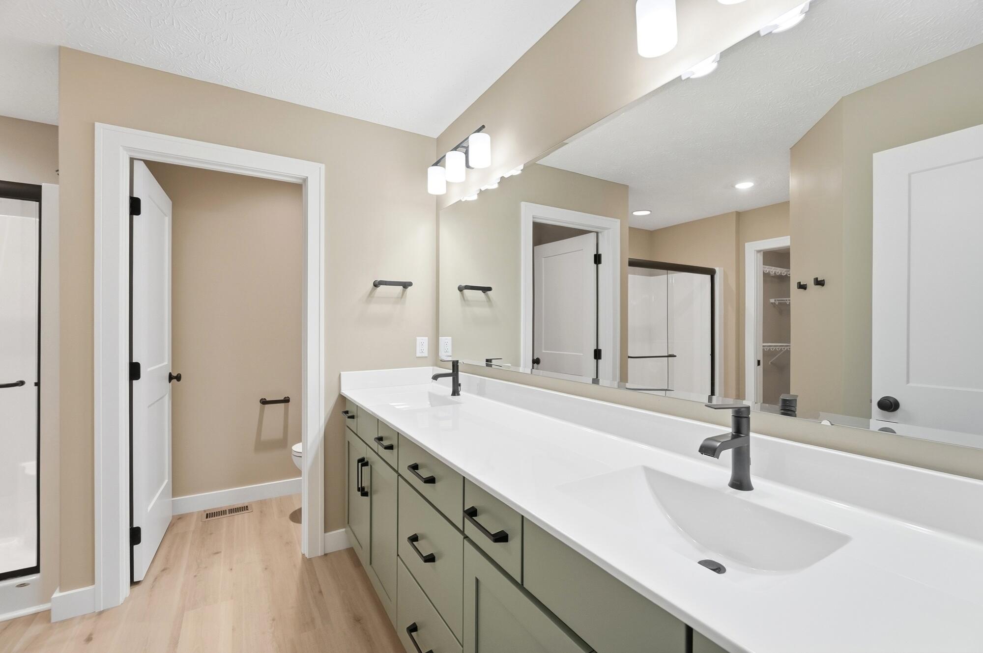 2761 Executive Drive Property Photo 20