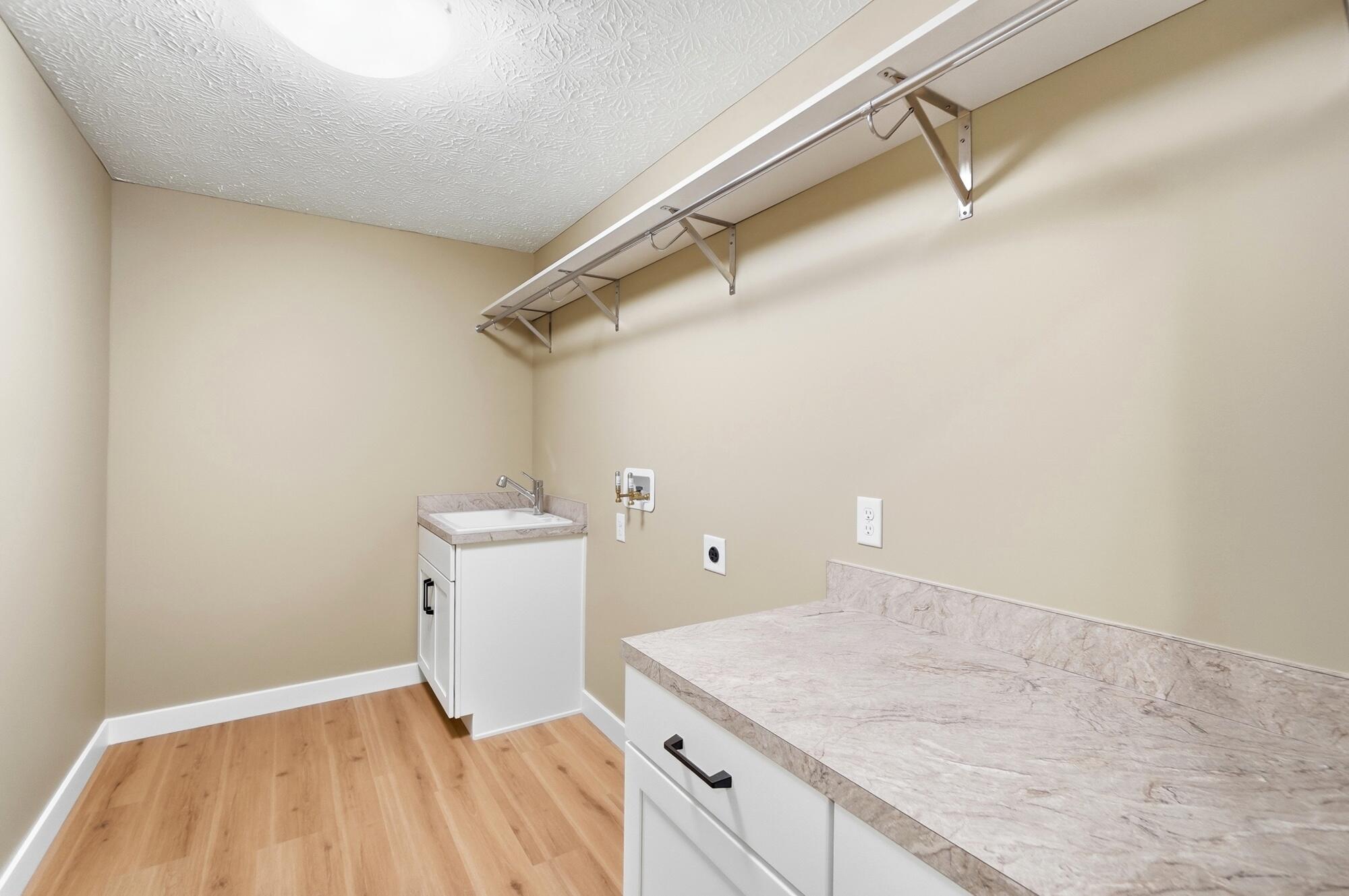 2761 Executive Drive Property Photo 29