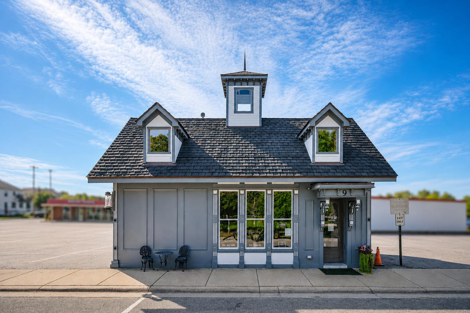 9 W Mound Street Property Photo 1