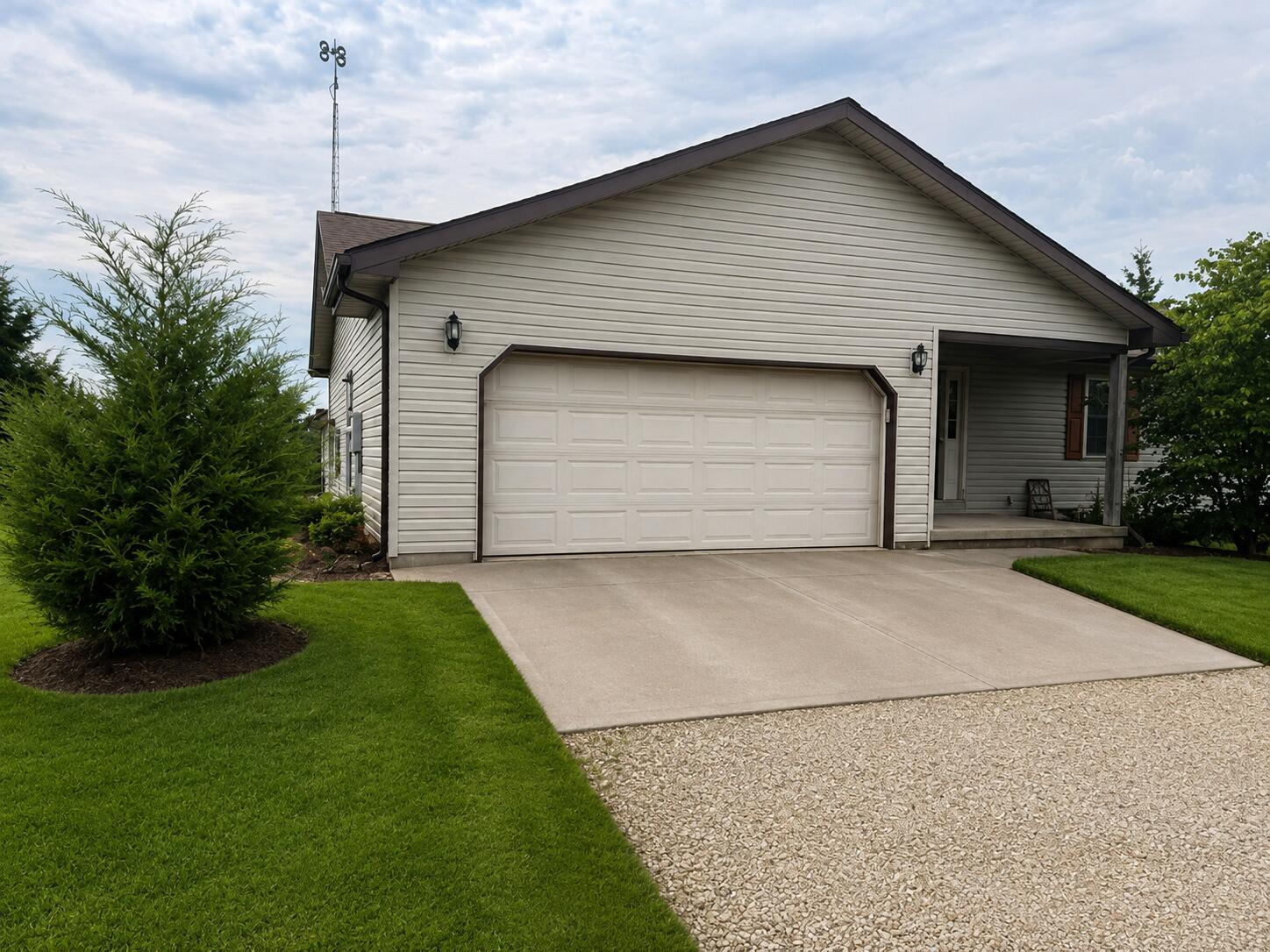 2847 Oh-245 Property Photo 2