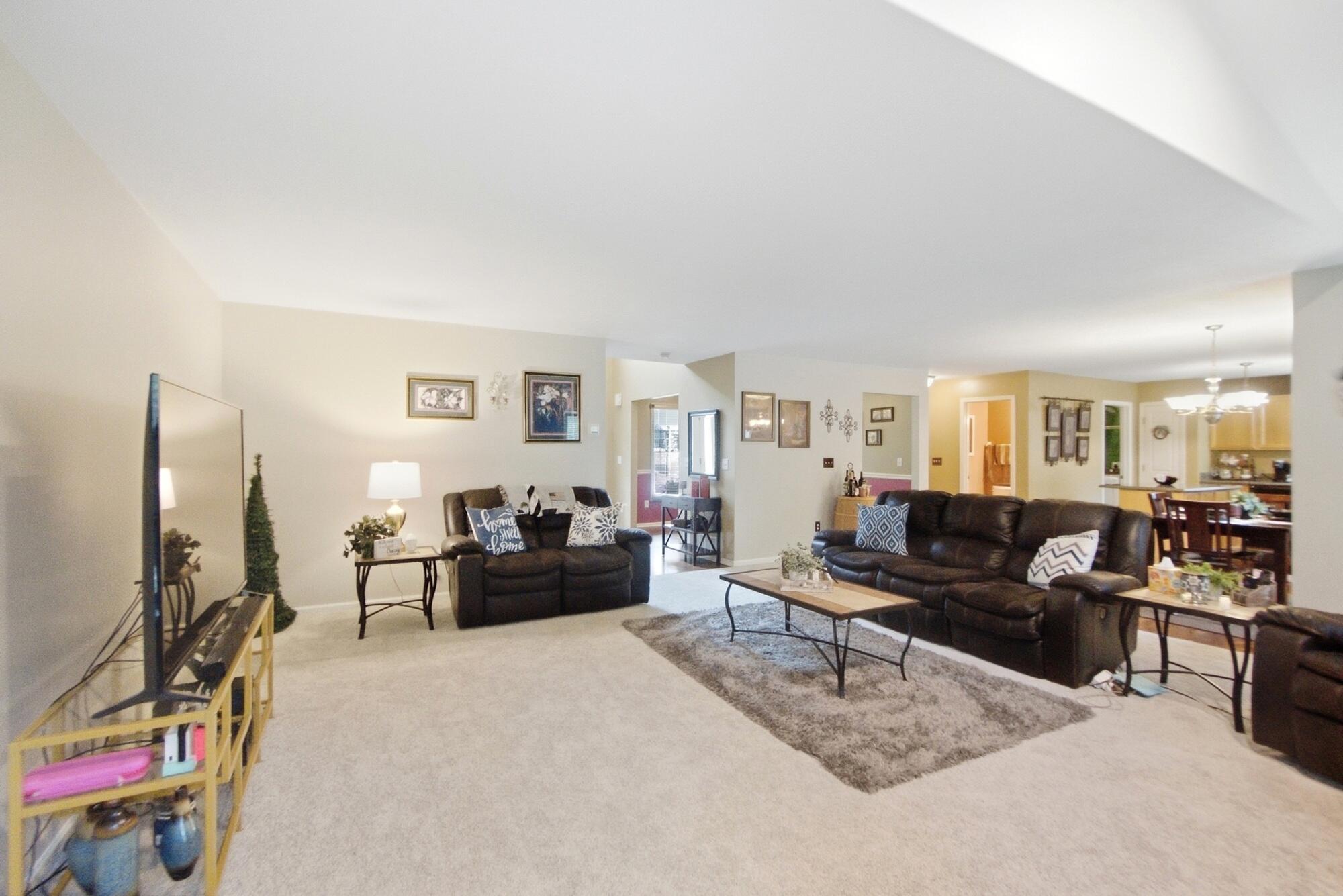480 Hibbs Road Property Photo 8