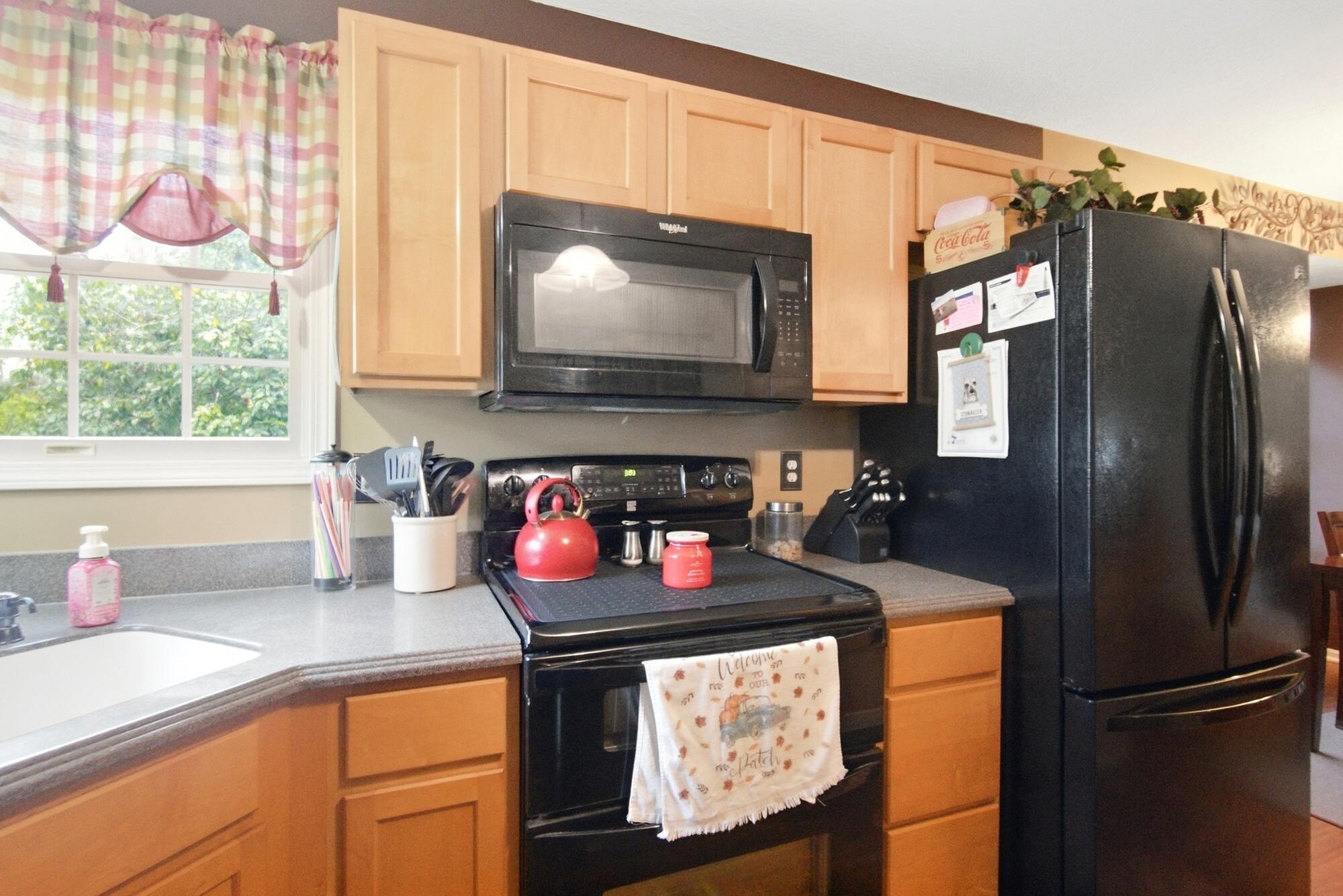 480 Hibbs Road Property Photo 16