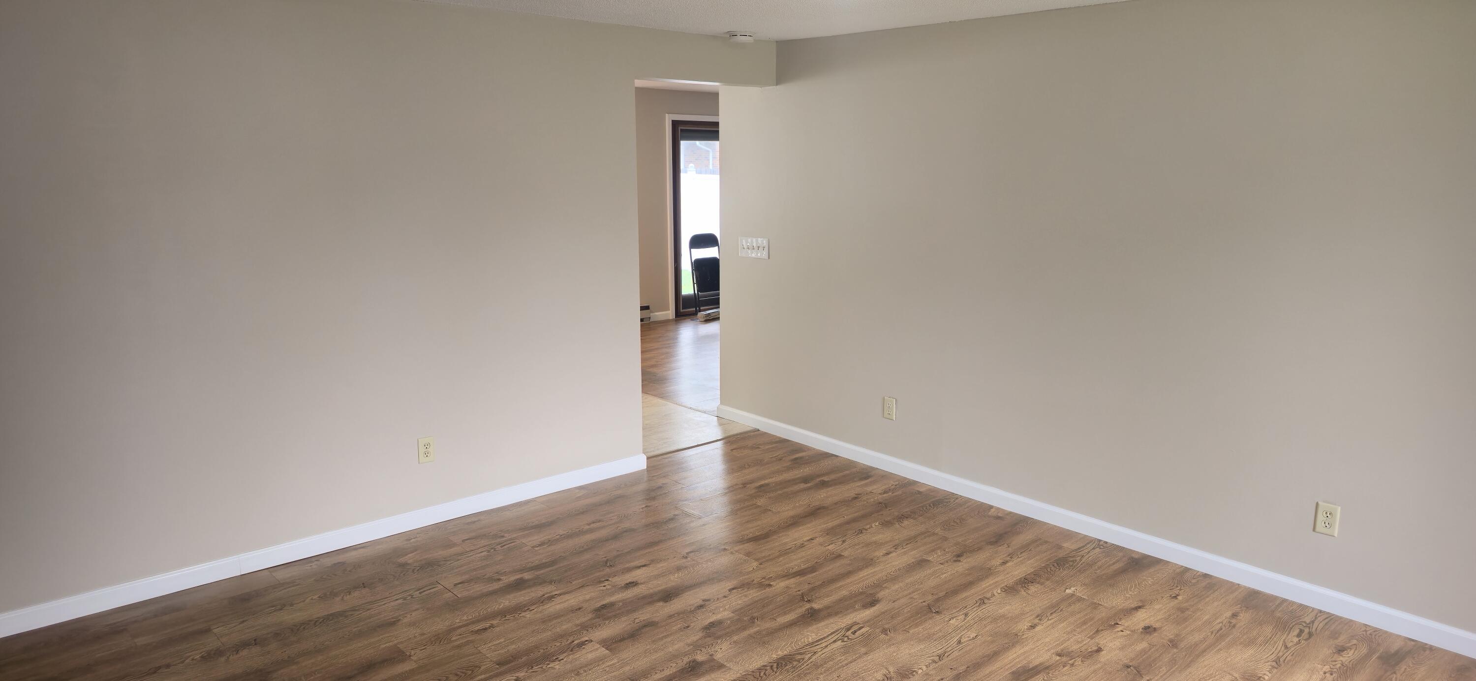 905 Canterbury Drive Property Photo 18