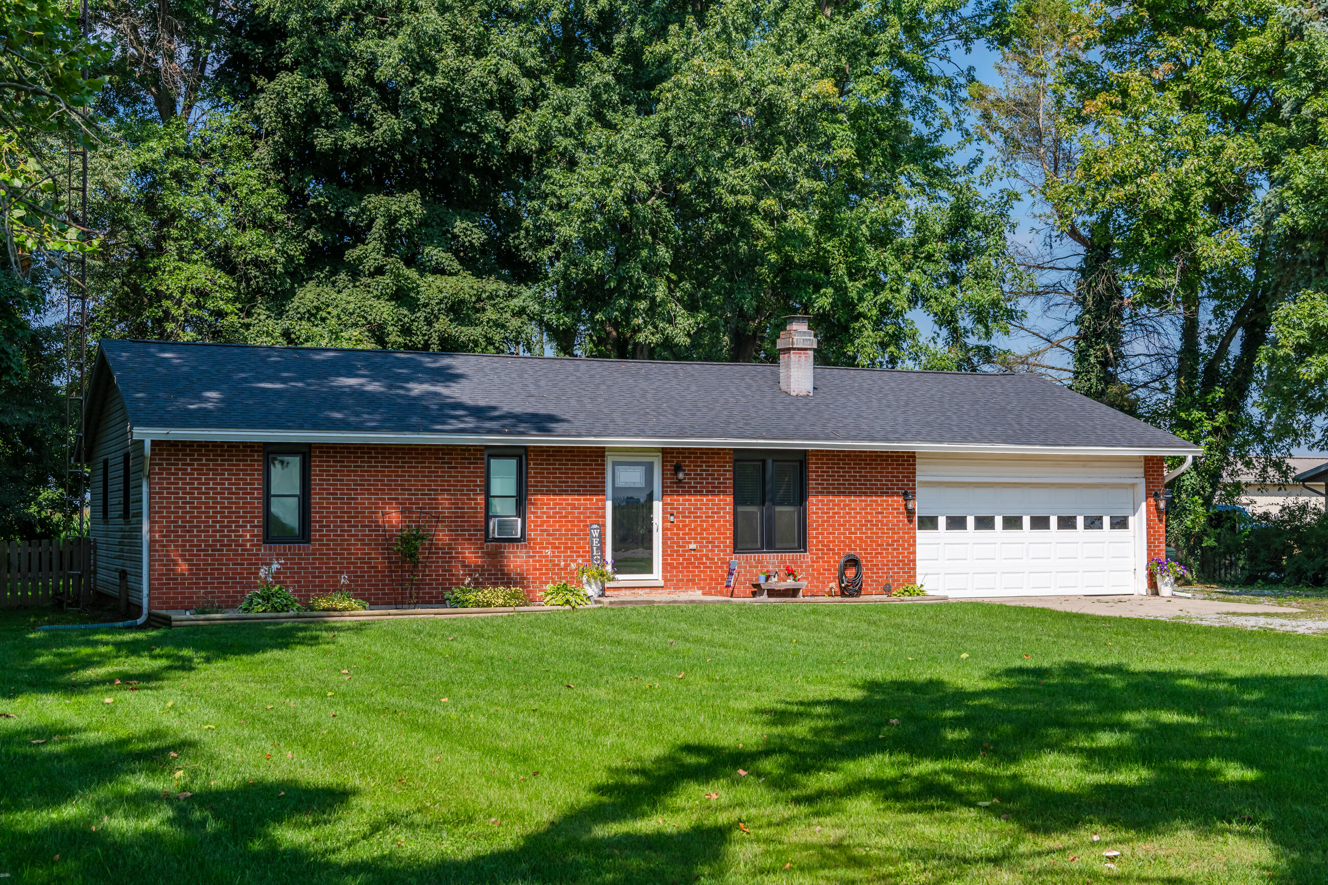 4610 Urbana-moorefield Pike Property Photo 1