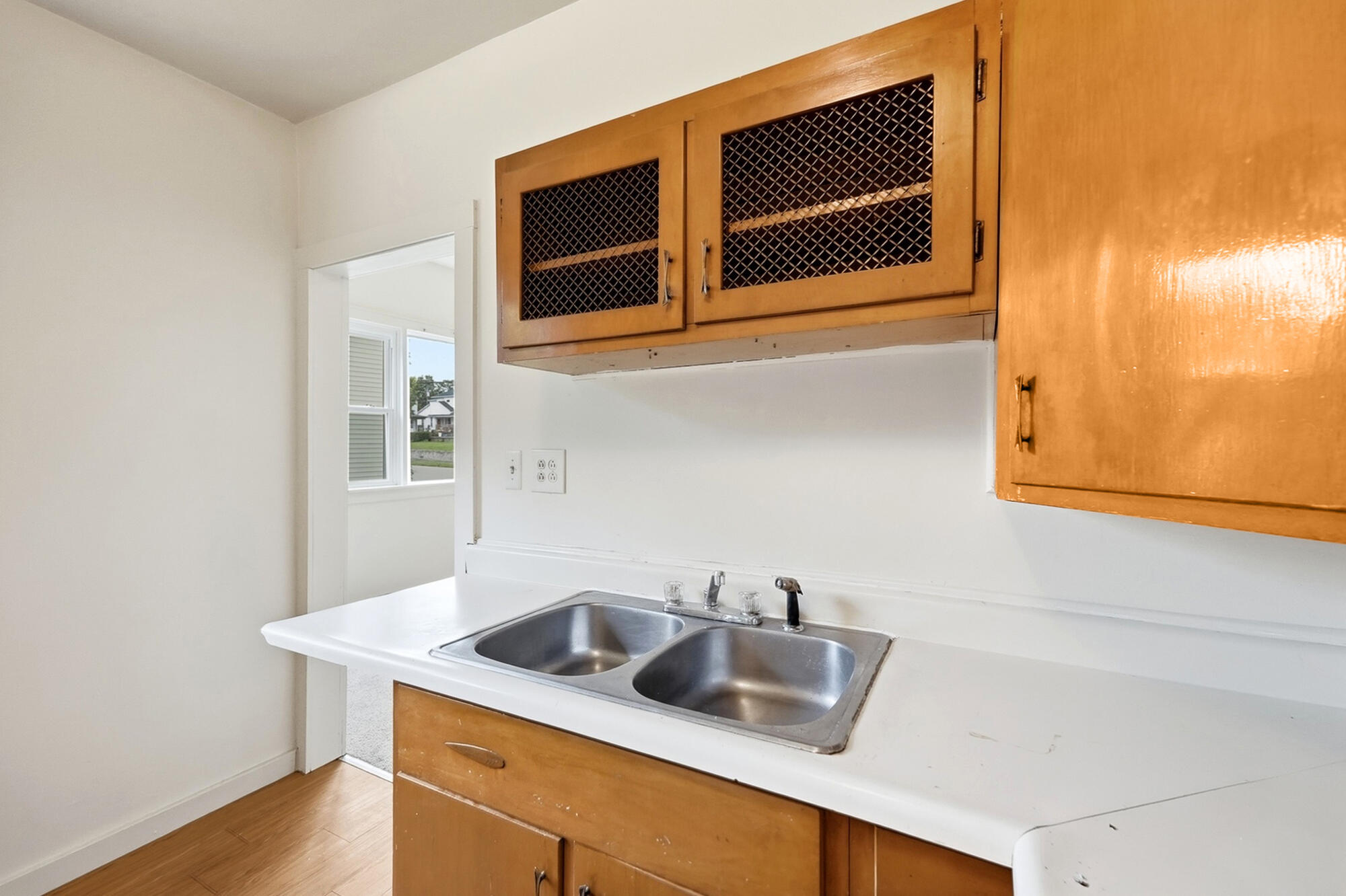 1419 Mound Street Property Photo 10