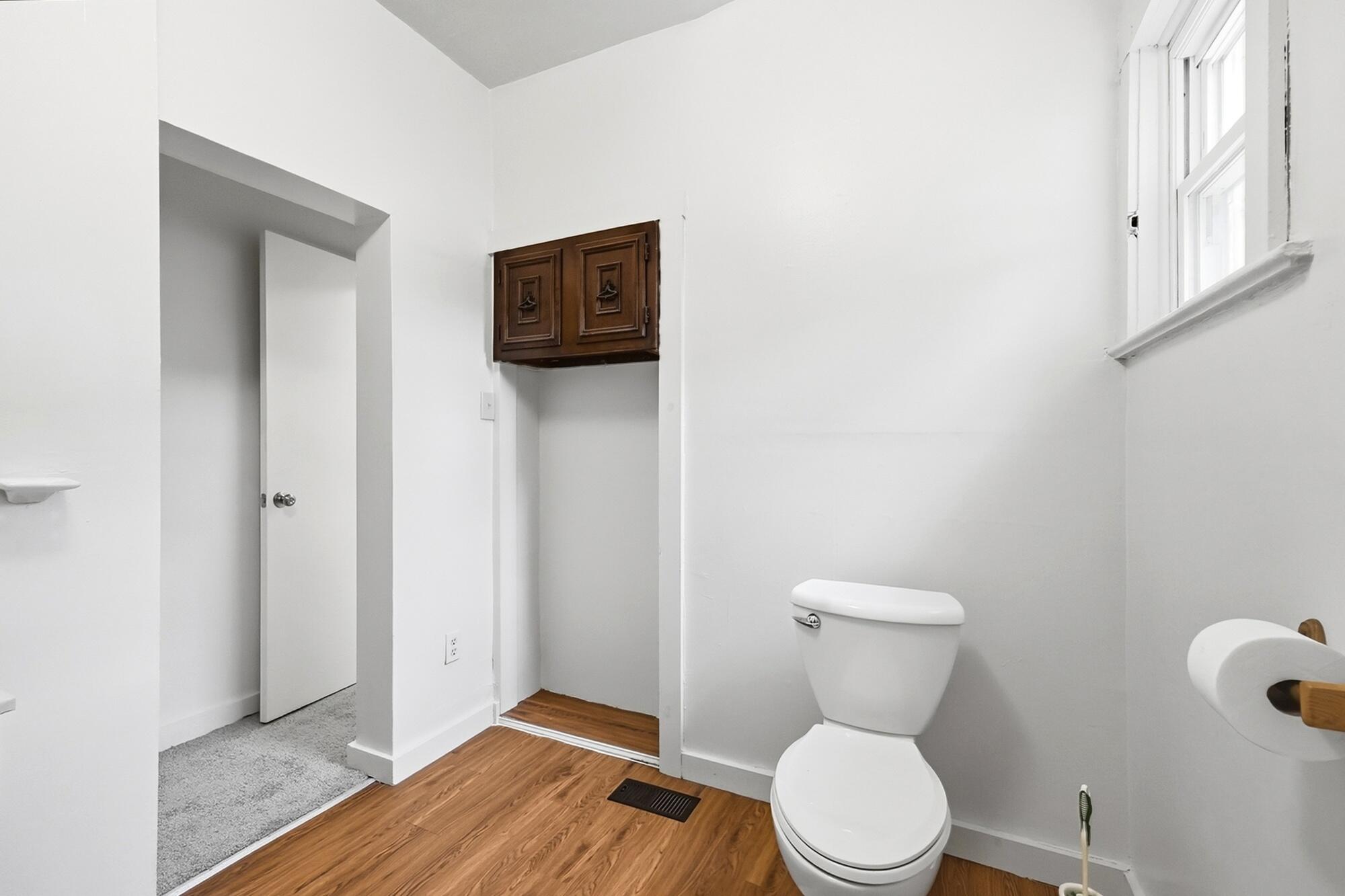 1419 Mound Street Property Photo 15