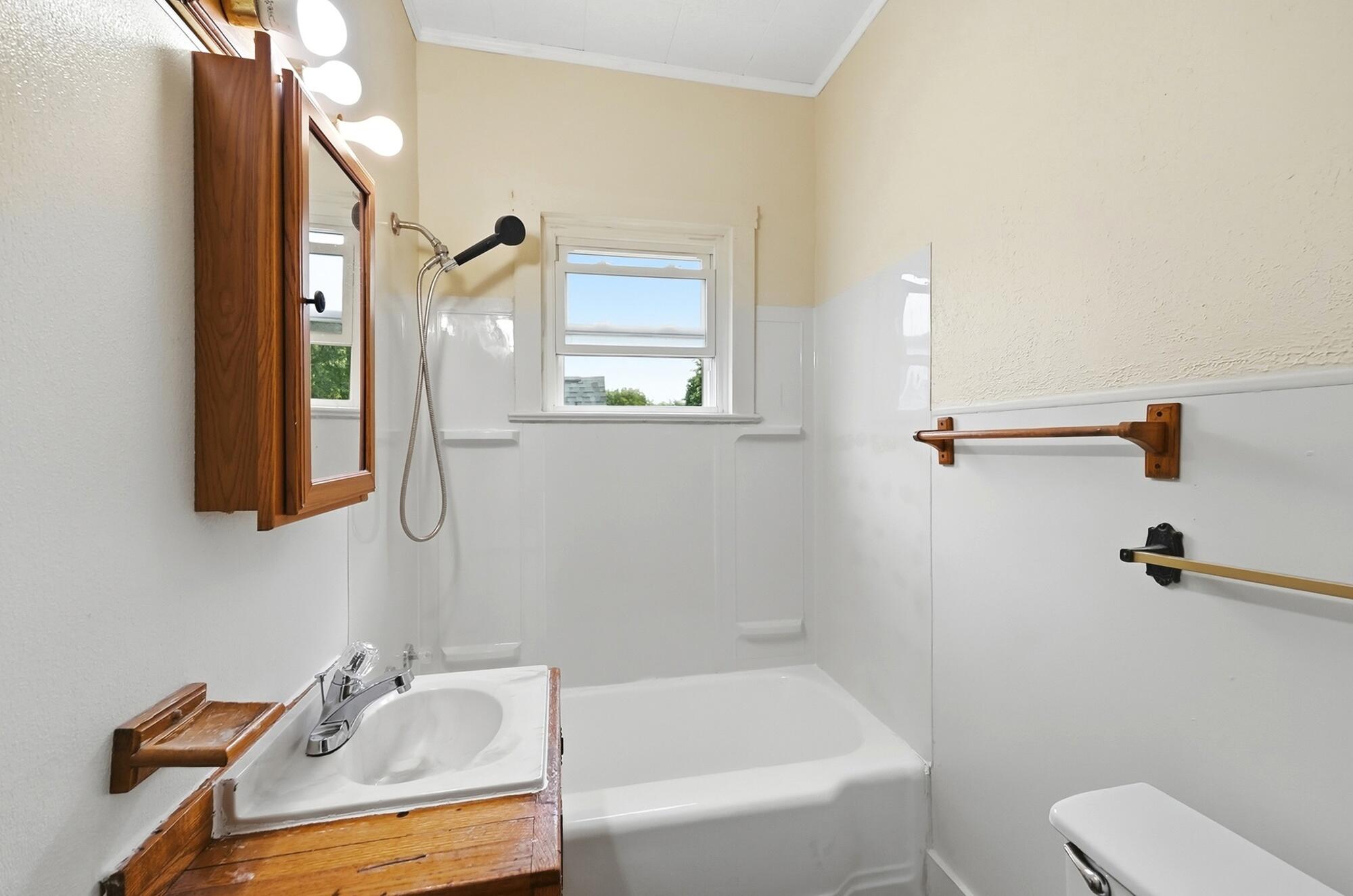 1419 Mound Street Property Photo 27