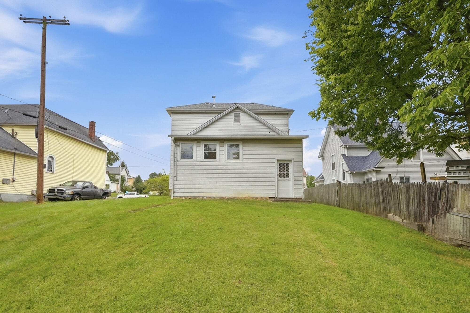 1419 Mound Street Property Photo 29