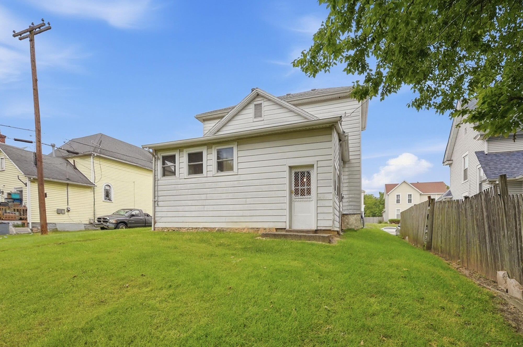 1419 Mound Street Property Photo 30