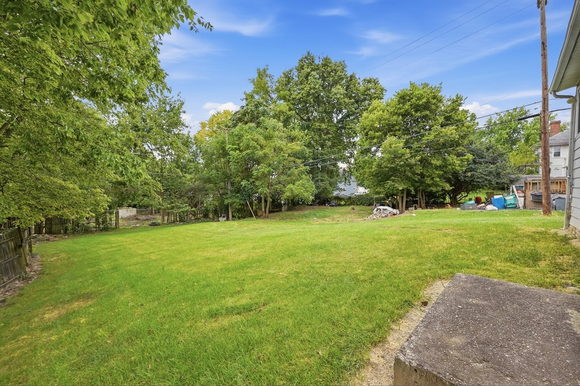 1419 Mound Street Property Photo 31