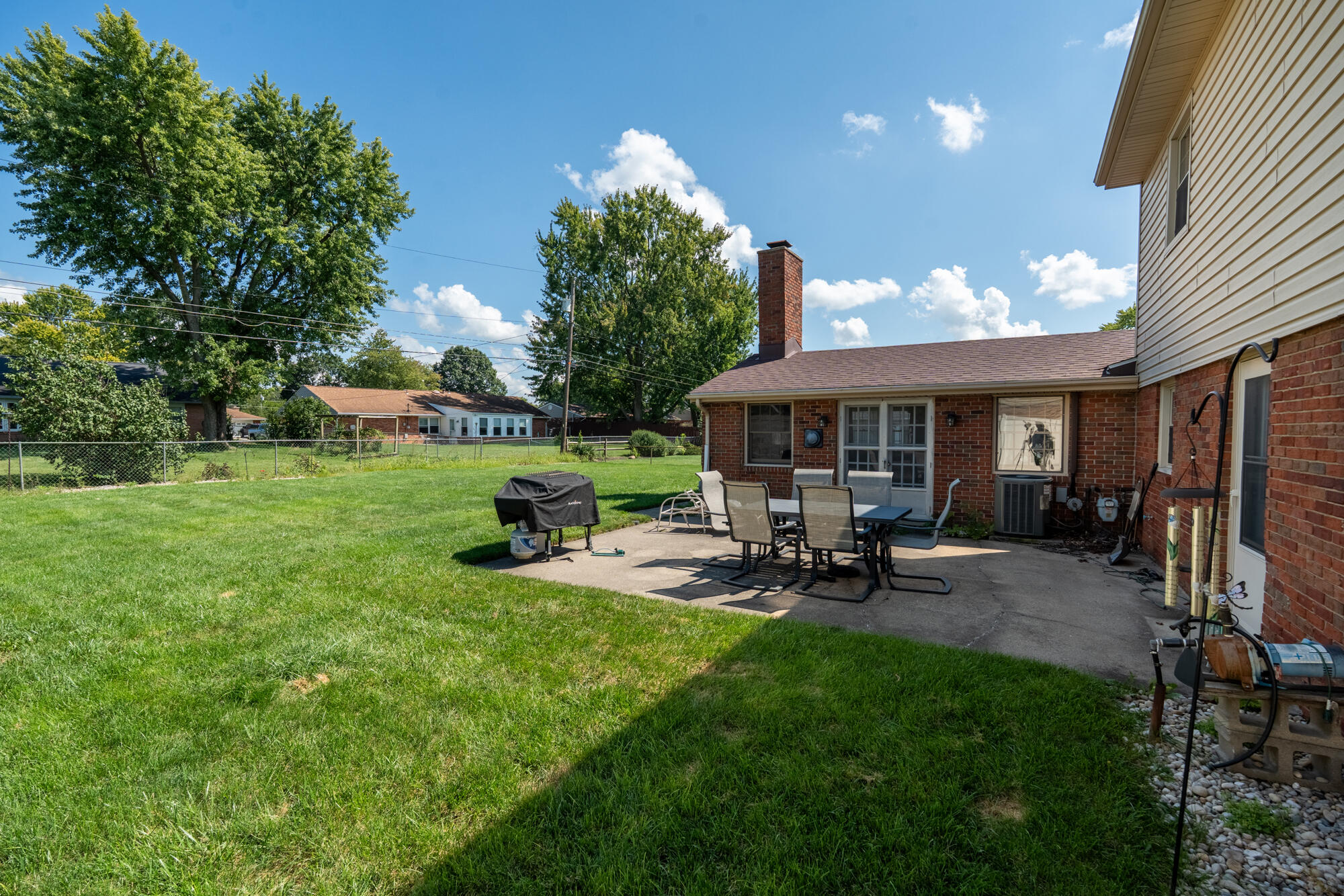 1145 Crestview Drive Property Photo 15