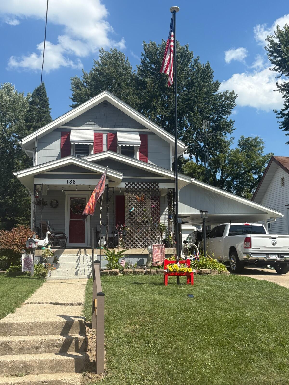 188 Willis Avenue Property Photo 1