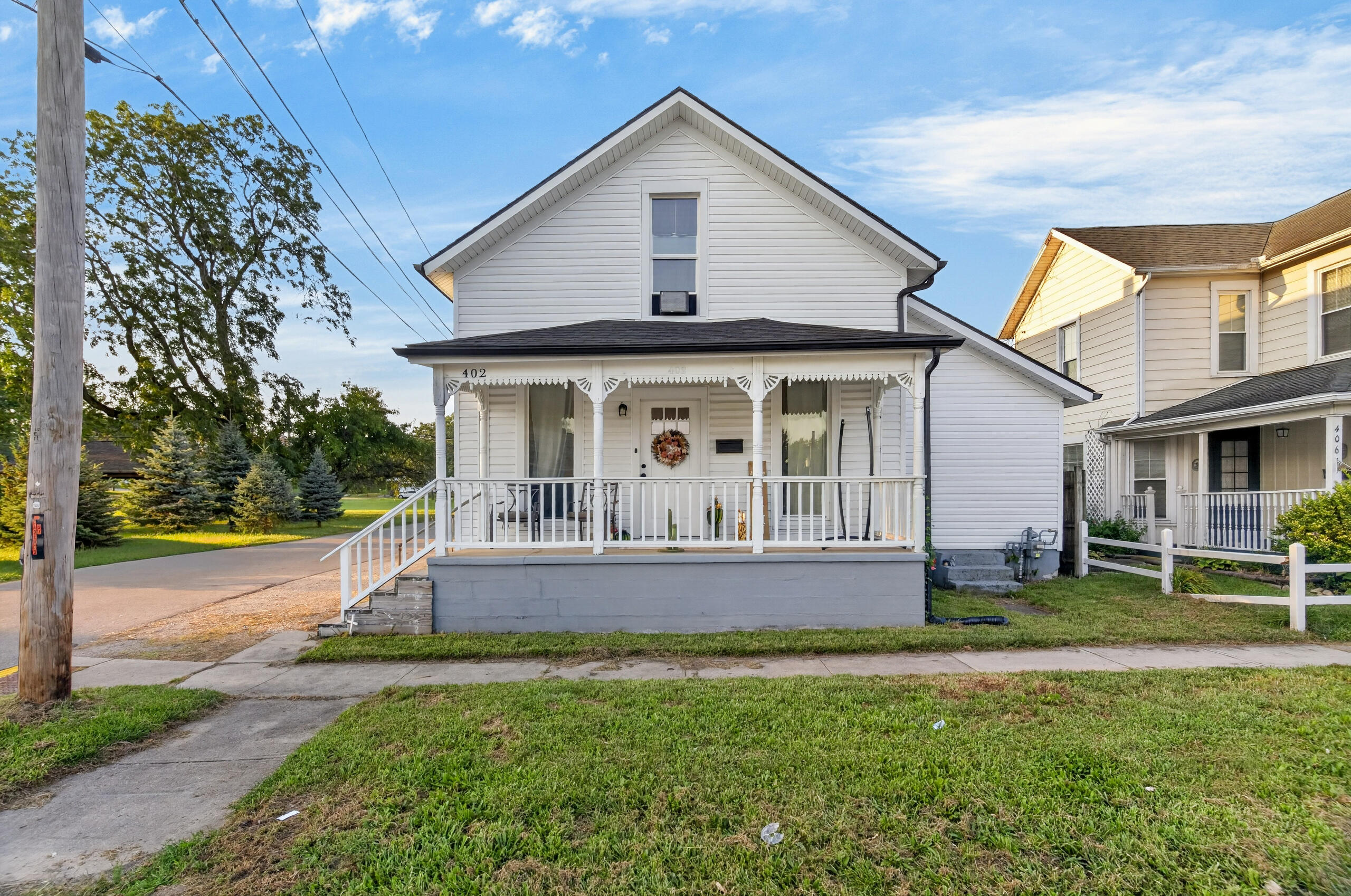 402 E Court Street Property Photo 1