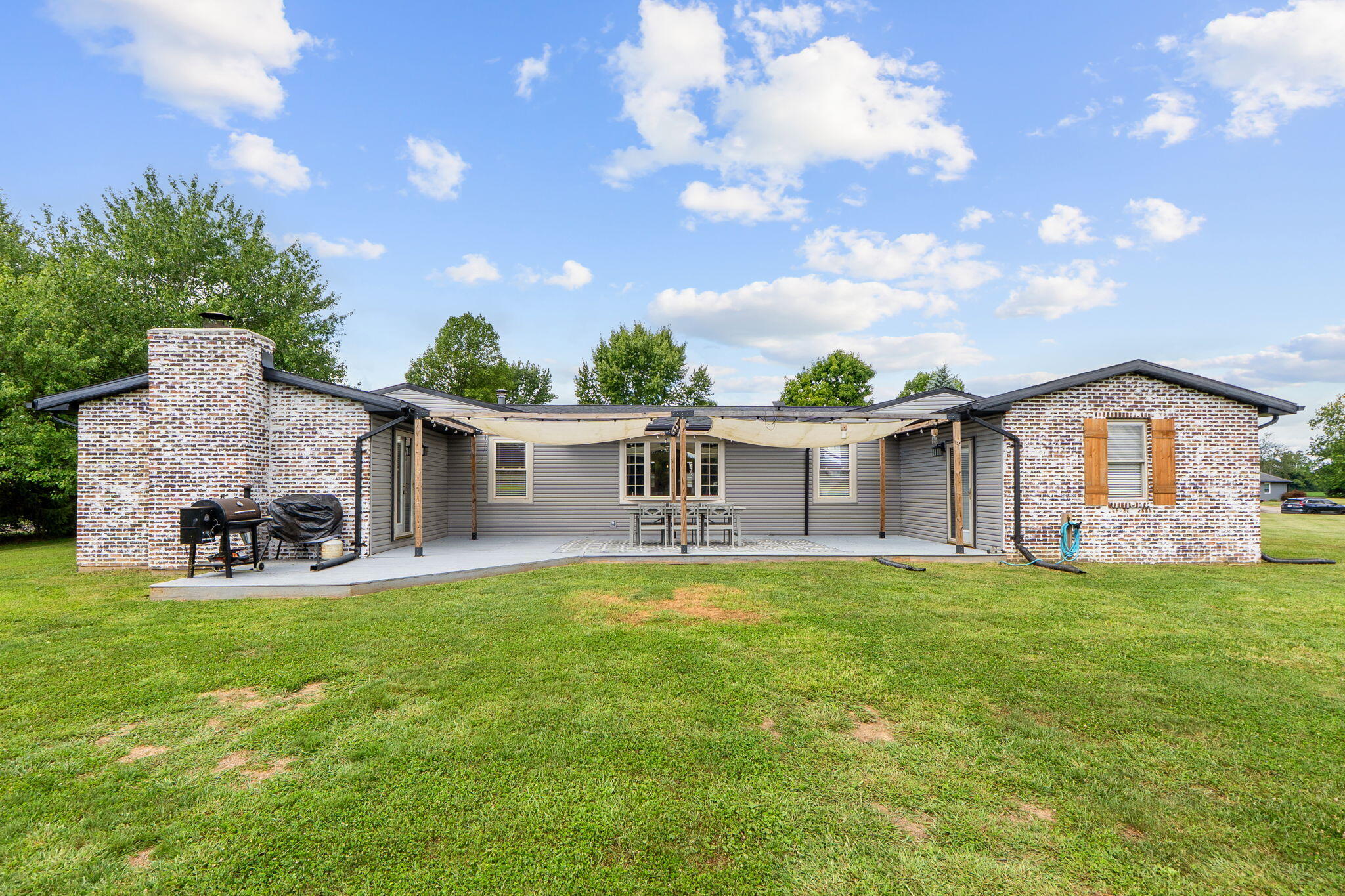 2470 Leon Lane Property Photo 35