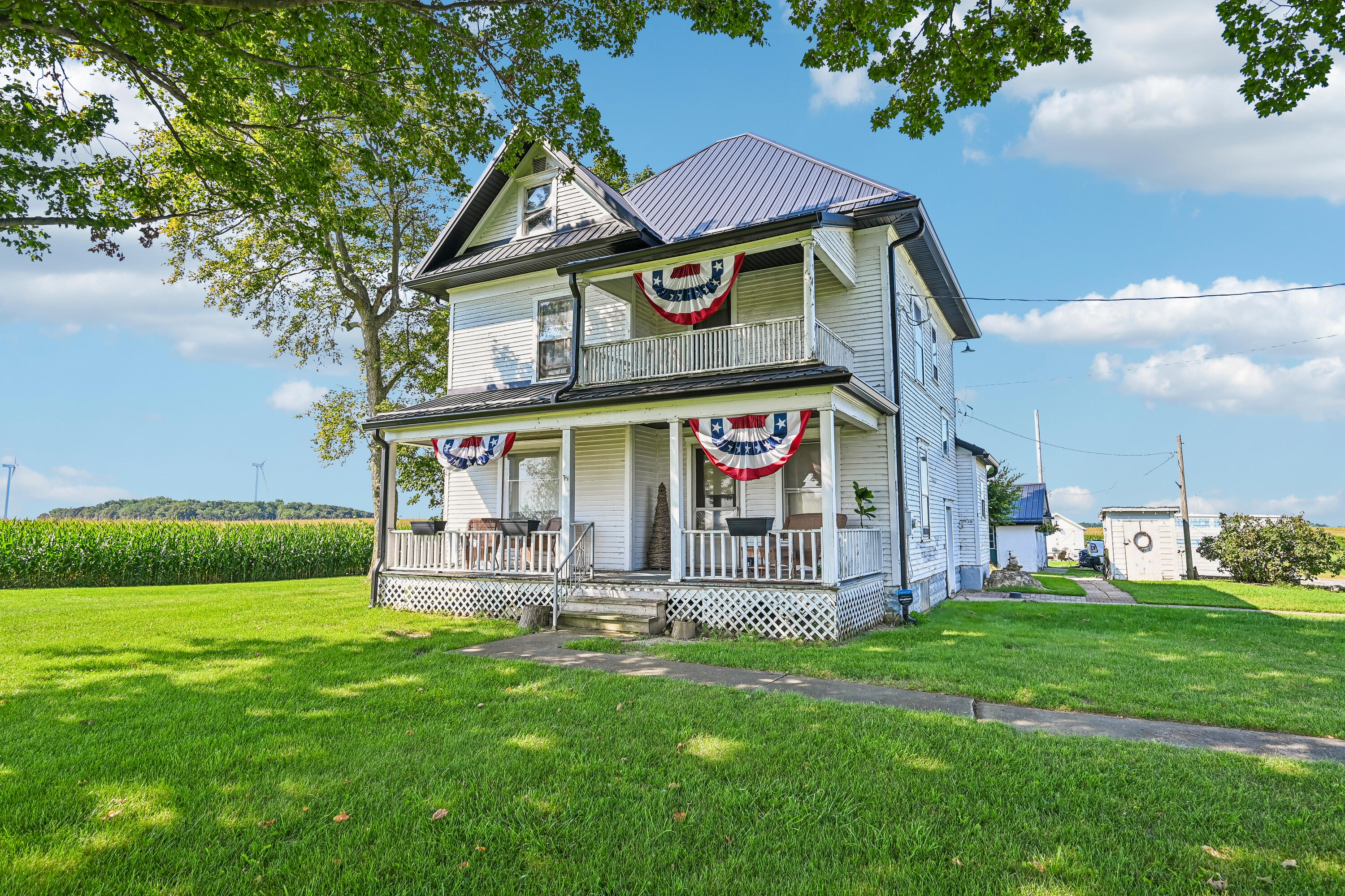 18021 County Road 75 Property Photo 1