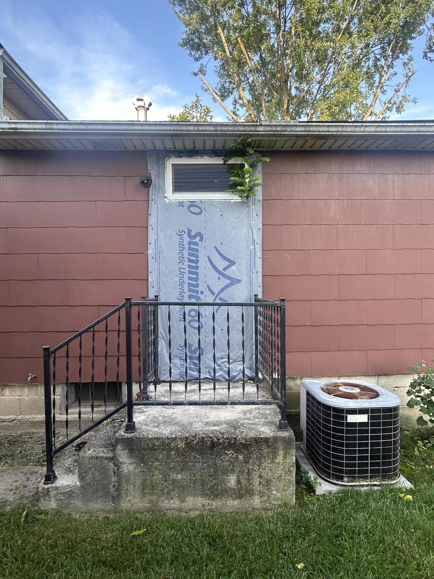 521 W Wayne Street Property Photo 5