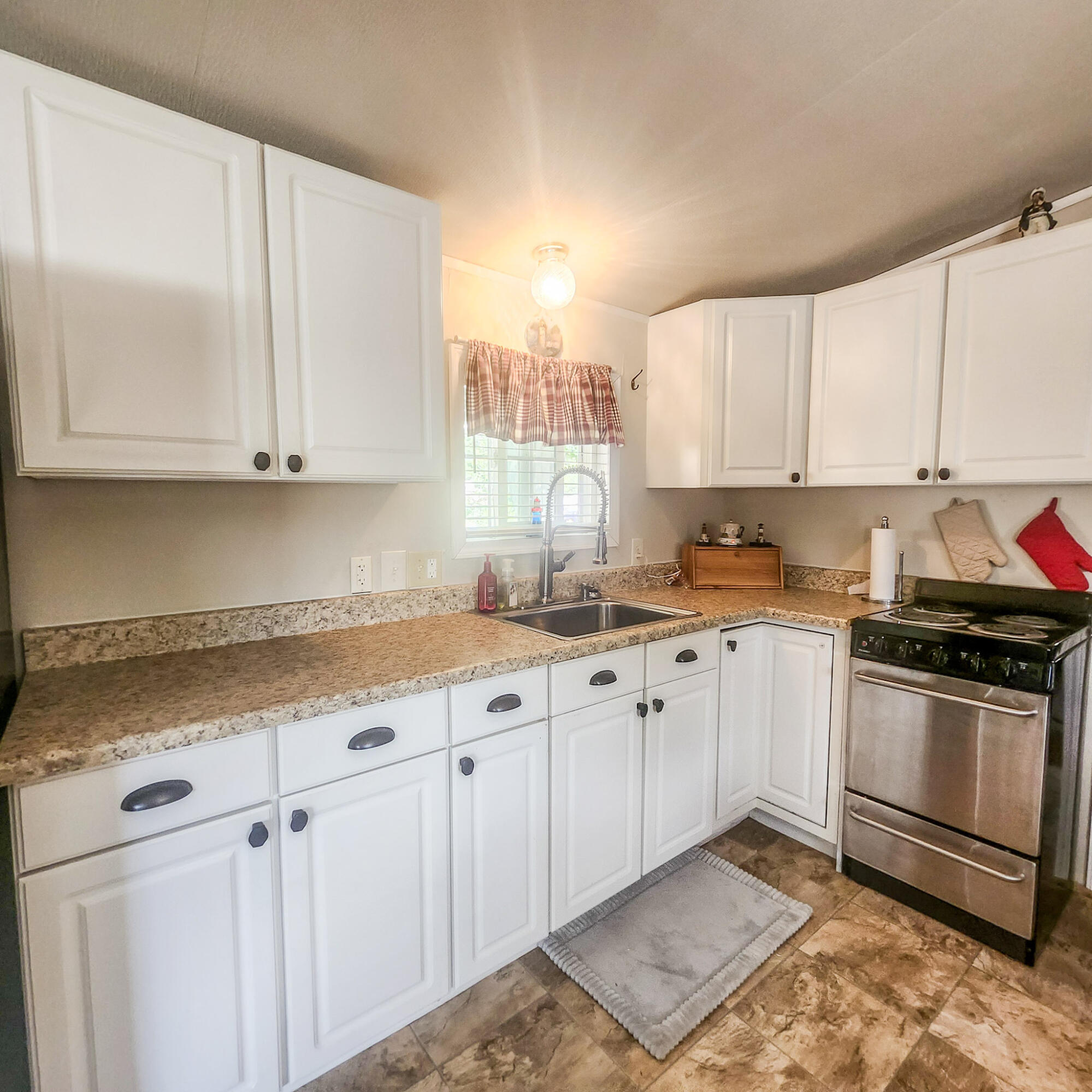 11421 Eagle Path Property Photo 14