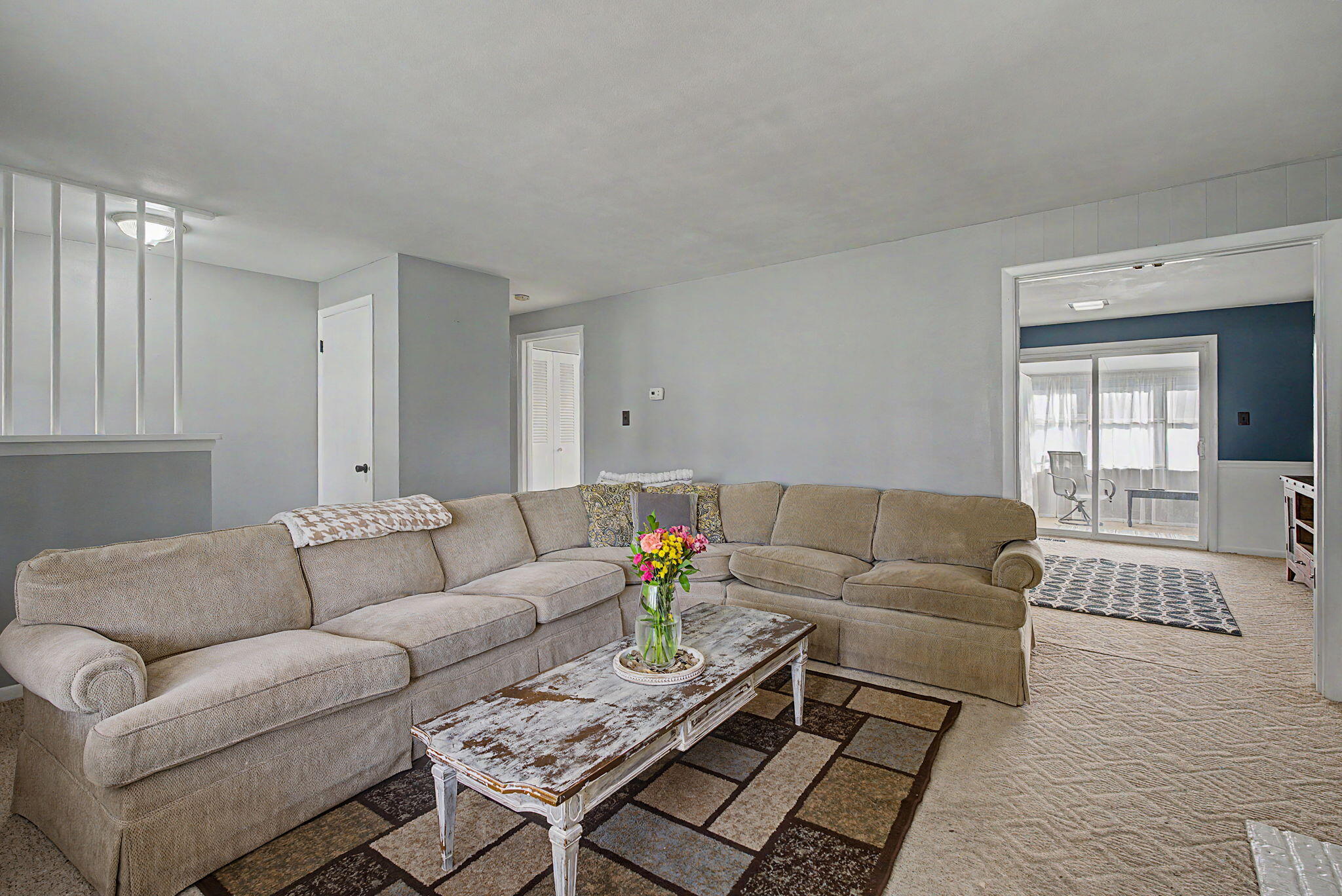 1154 Rona Parkway Drive Property Photo 13