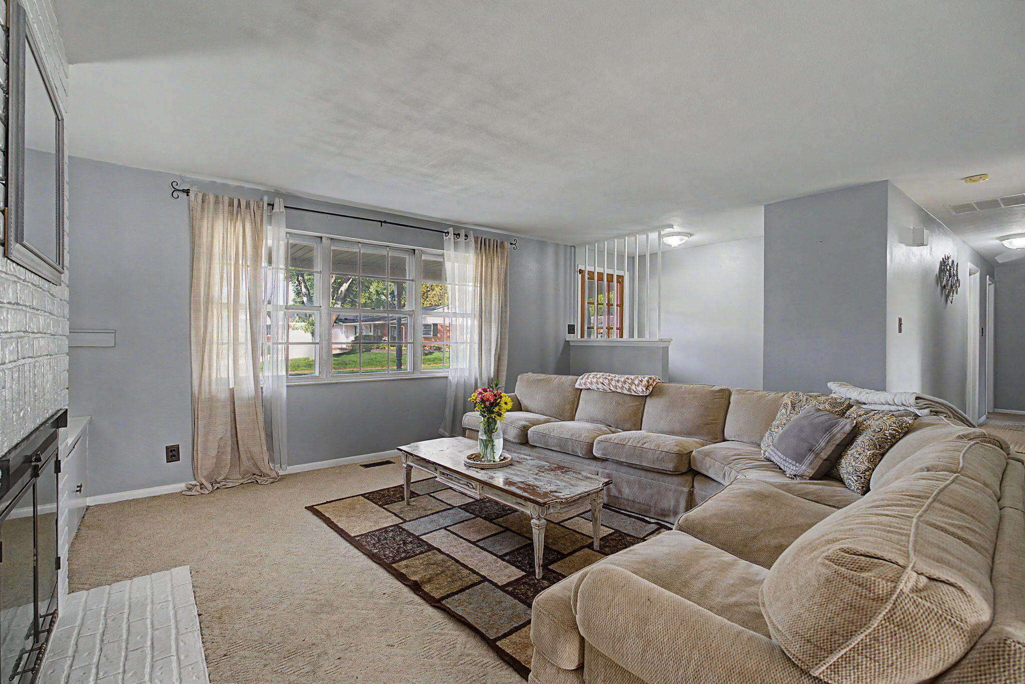1154 Rona Parkway Drive Property Photo 15