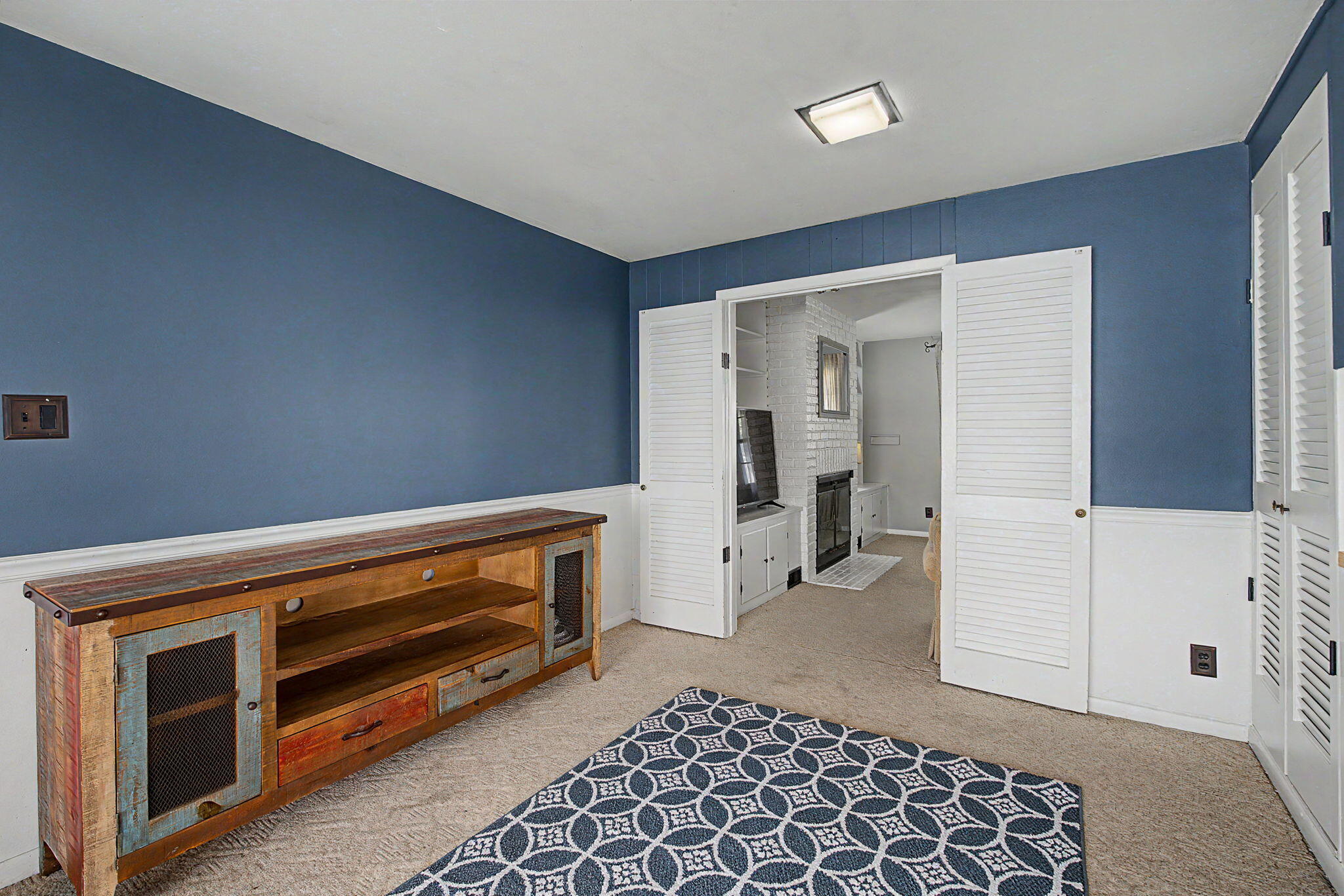 1154 Rona Parkway Drive Property Photo 17