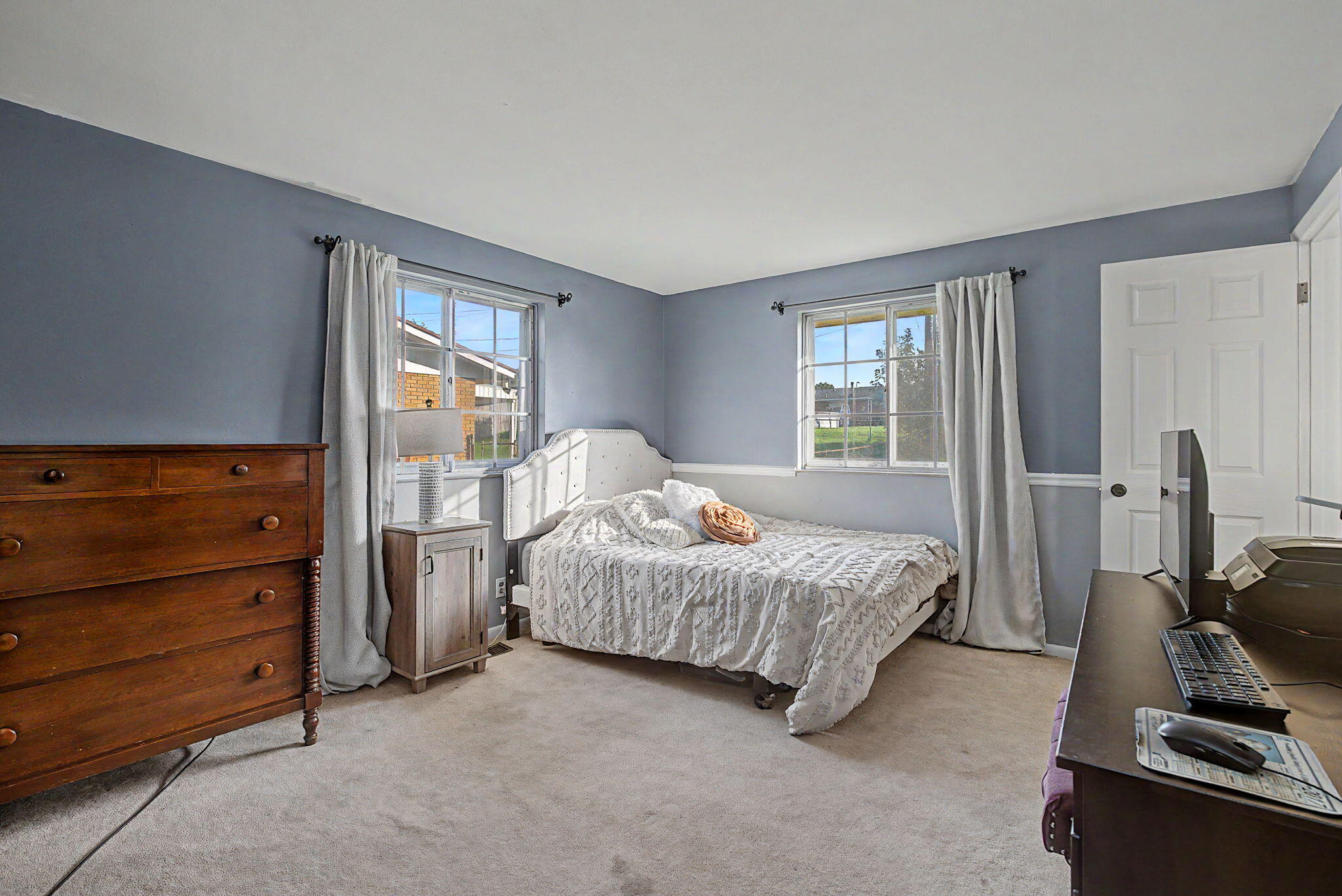 1154 Rona Parkway Drive Property Photo 29