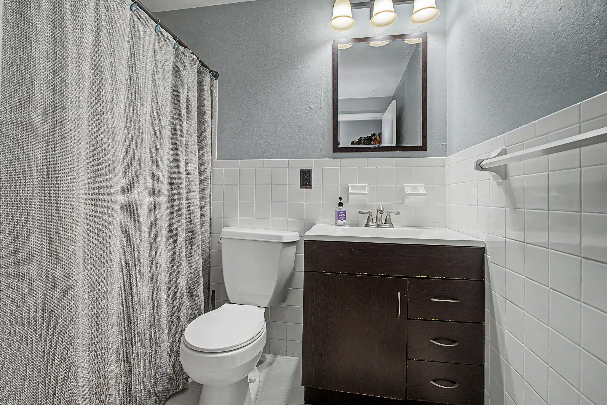 1154 Rona Parkway Drive Property Photo 38