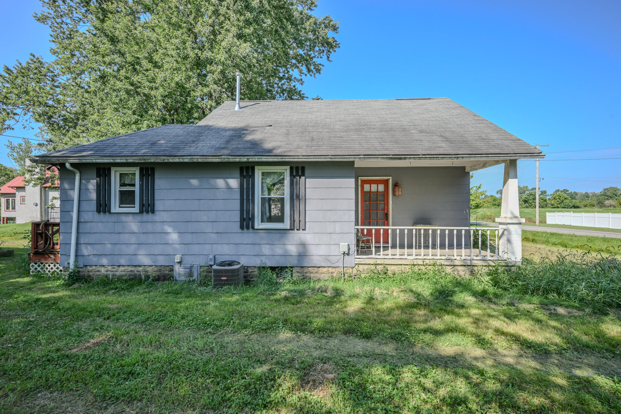 505 Sidney Street Property Photo 6