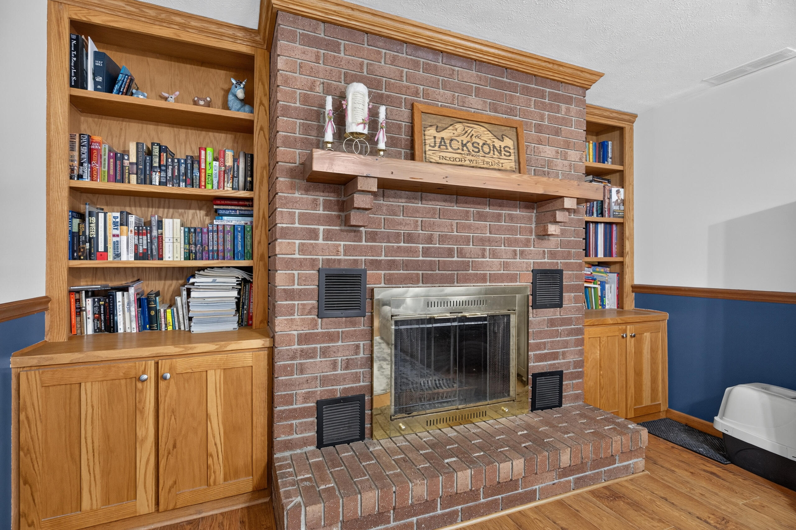 910 Miller Street Property Photo 25