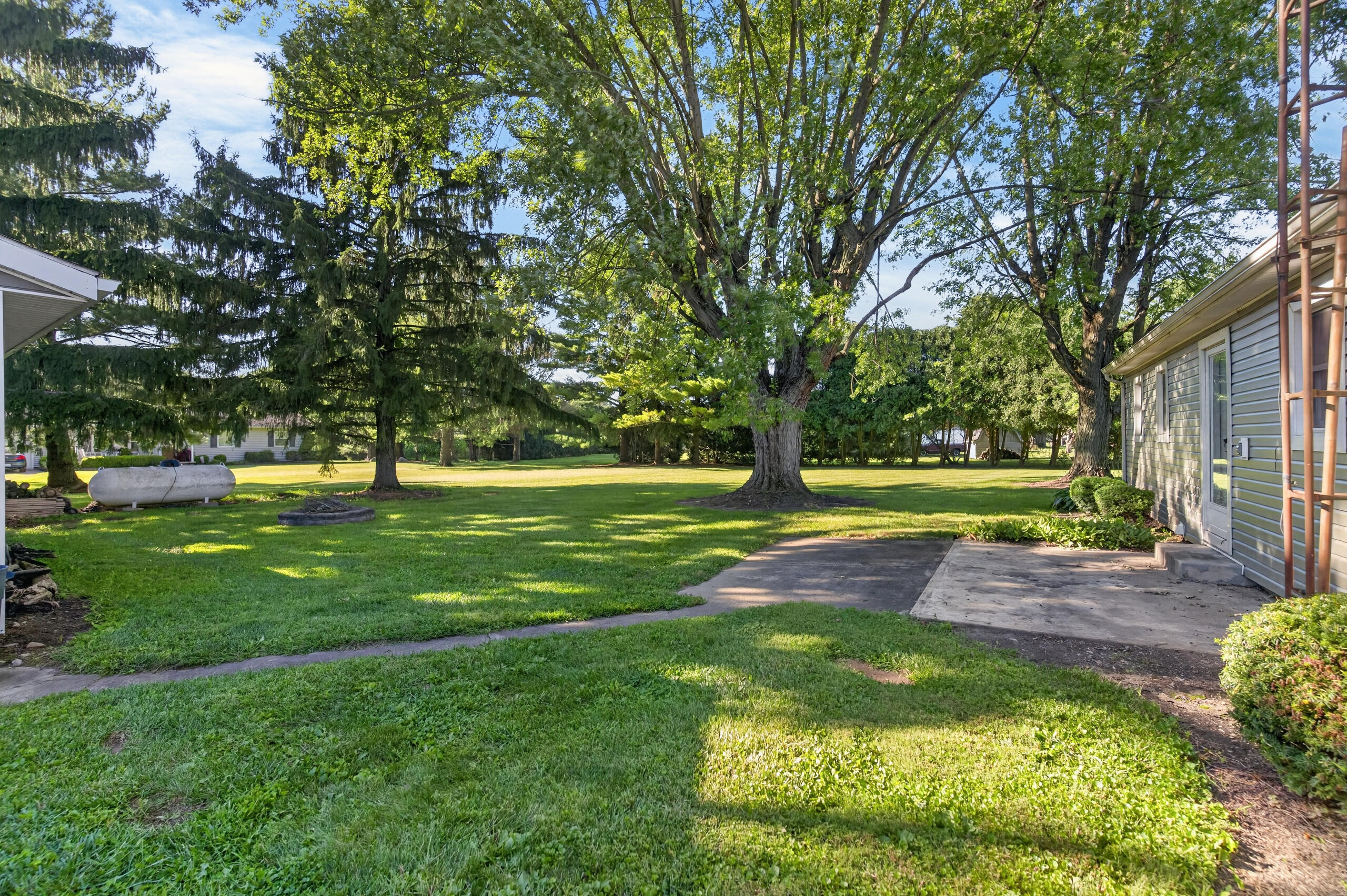 910 Miller Street Property Photo 39